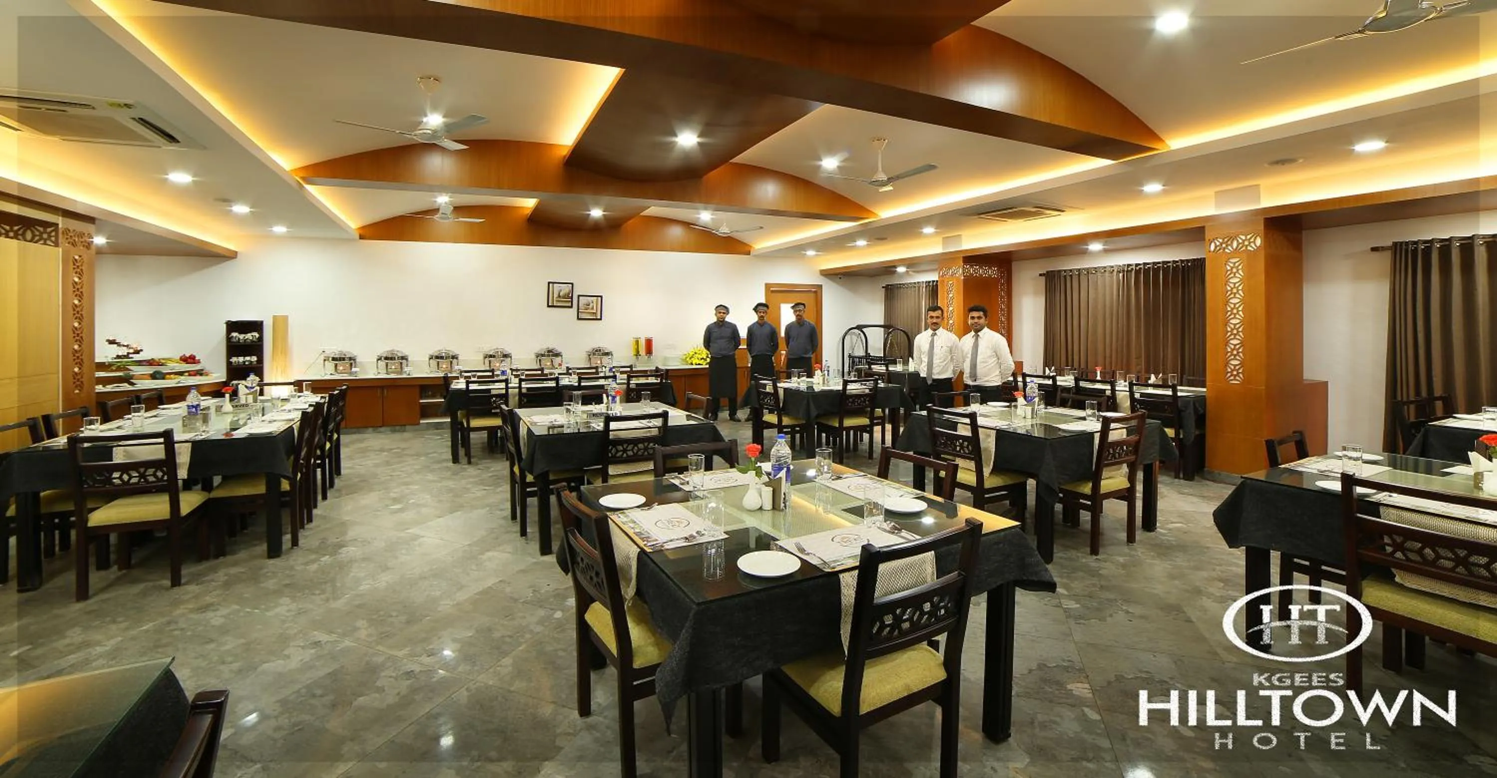 Restaurant/places to eat in Kgees - Hill Town Hotel