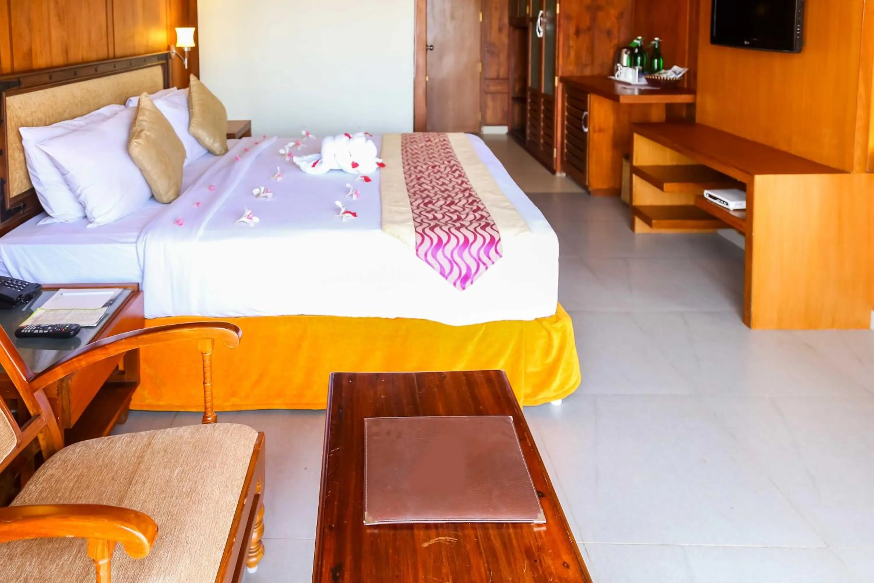 Bed in Poovar Island Resort