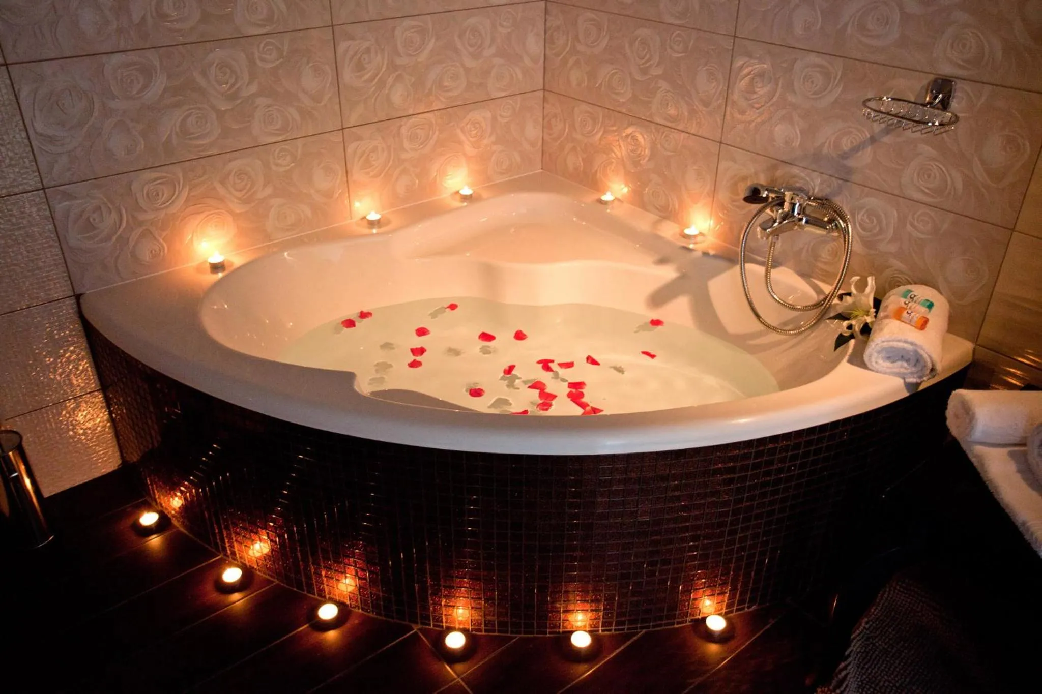 Bathroom in Ornella Beach Resort & Villas