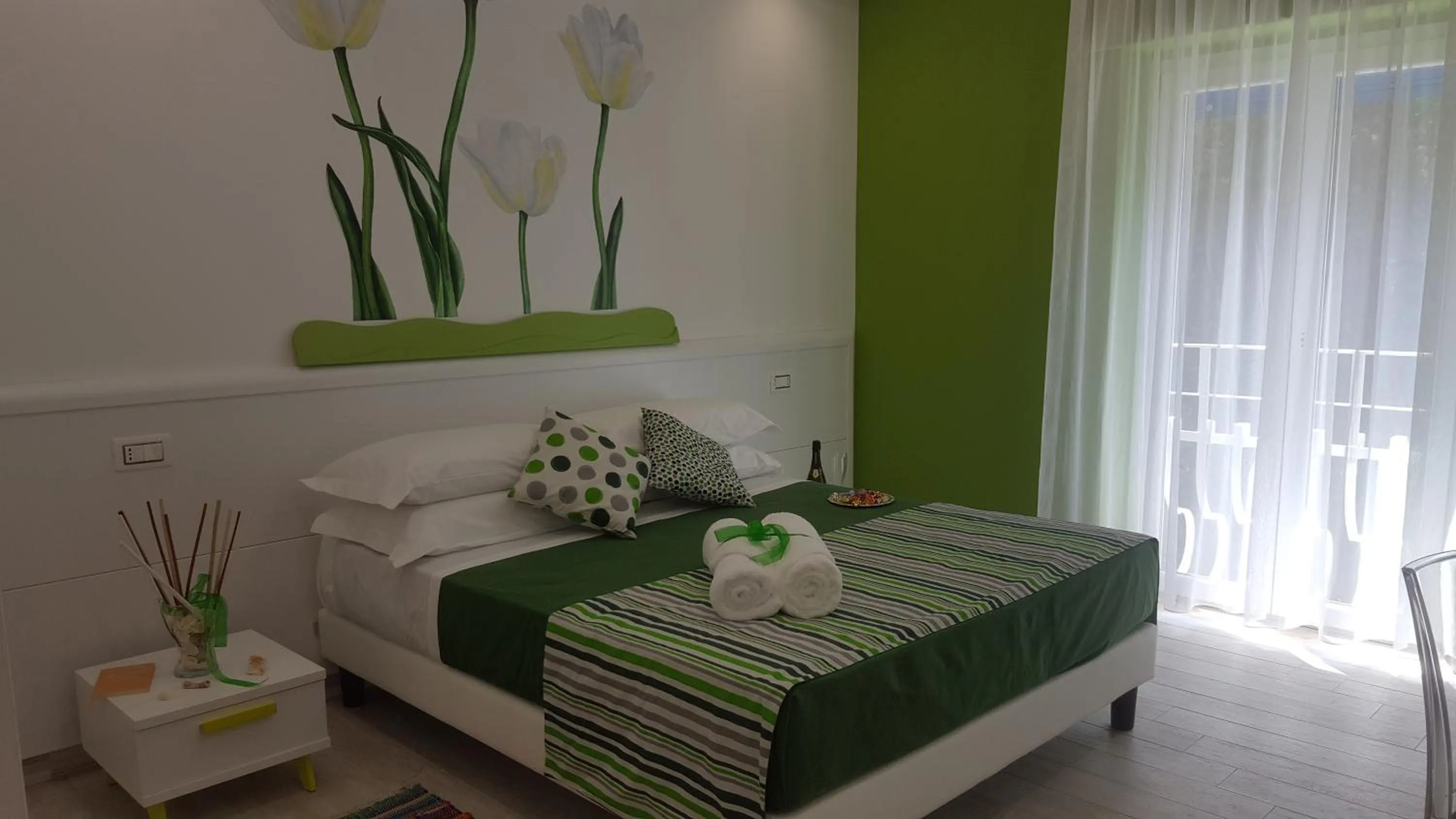 Bedroom, Bed in RESIDENZA BURMARIA Free Parking