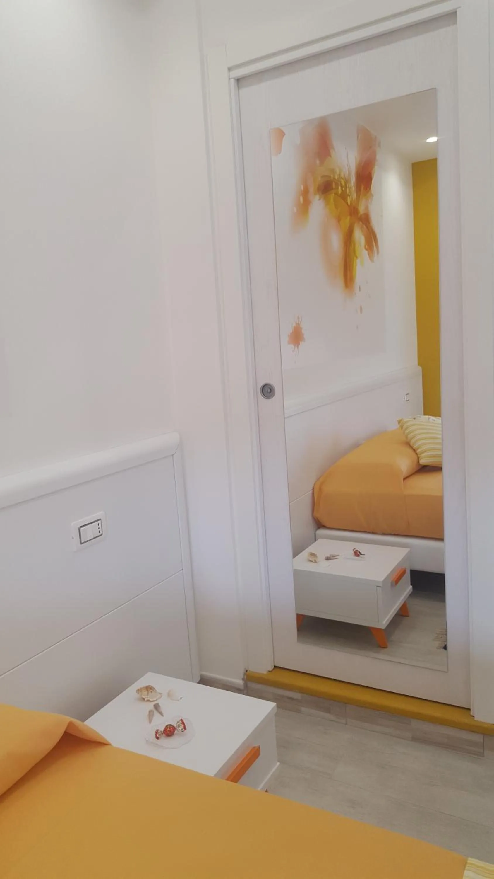 Bedroom, Bed in RESIDENZA BURMARIA Free Parking