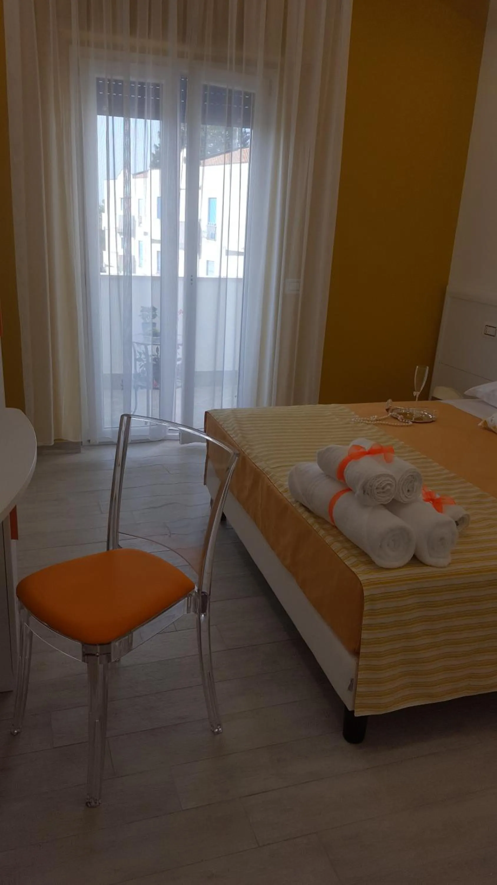 Bedroom, Bed in RESIDENZA BURMARIA Free Parking
