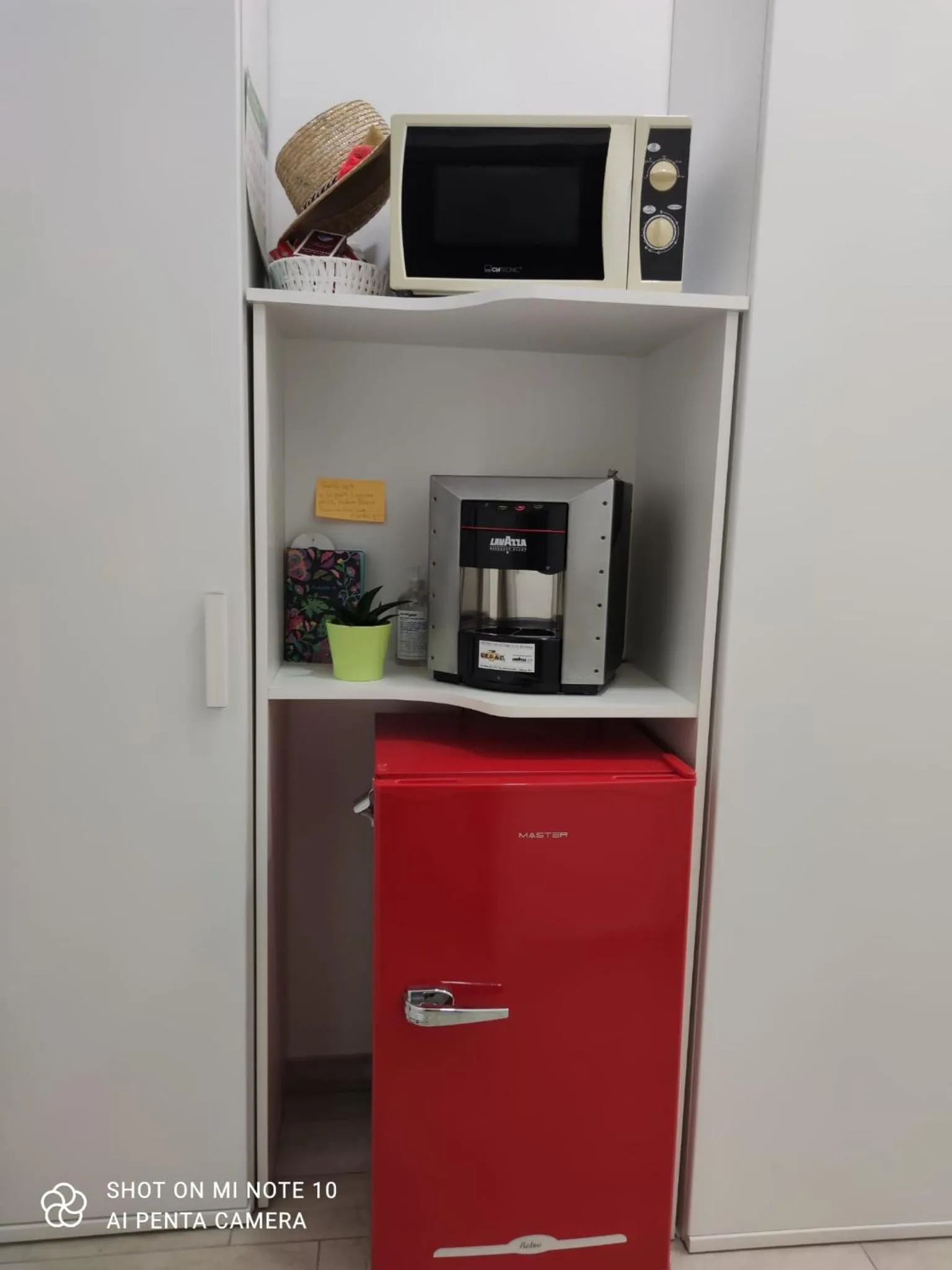 Lobby or reception in RESIDENZA BURMARIA Free Parking