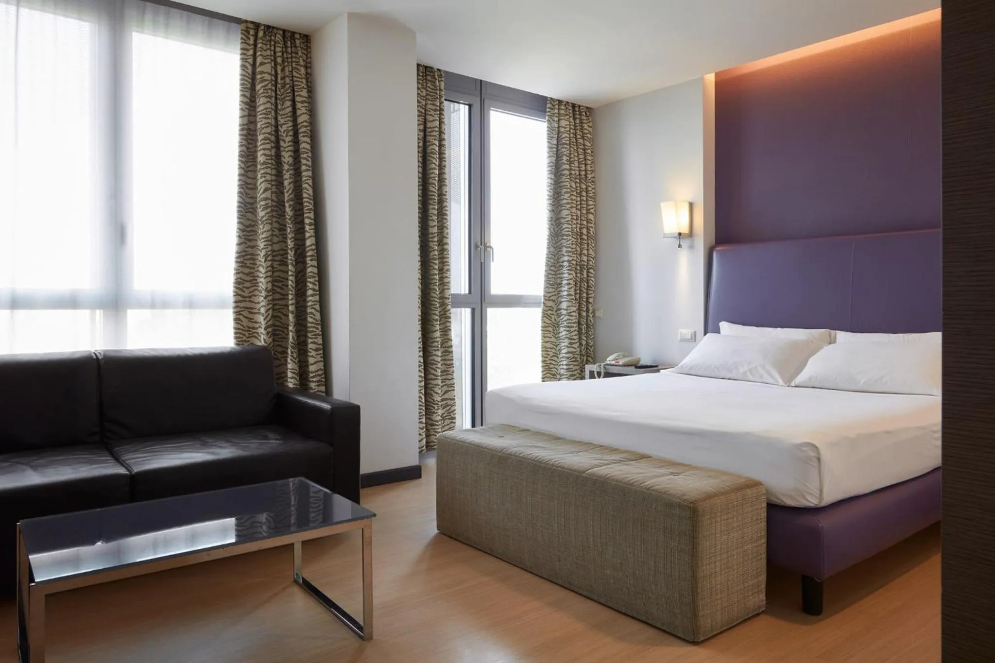 Photo of the whole room, Bed in Crowne Plaza Verona Fiera by IHG