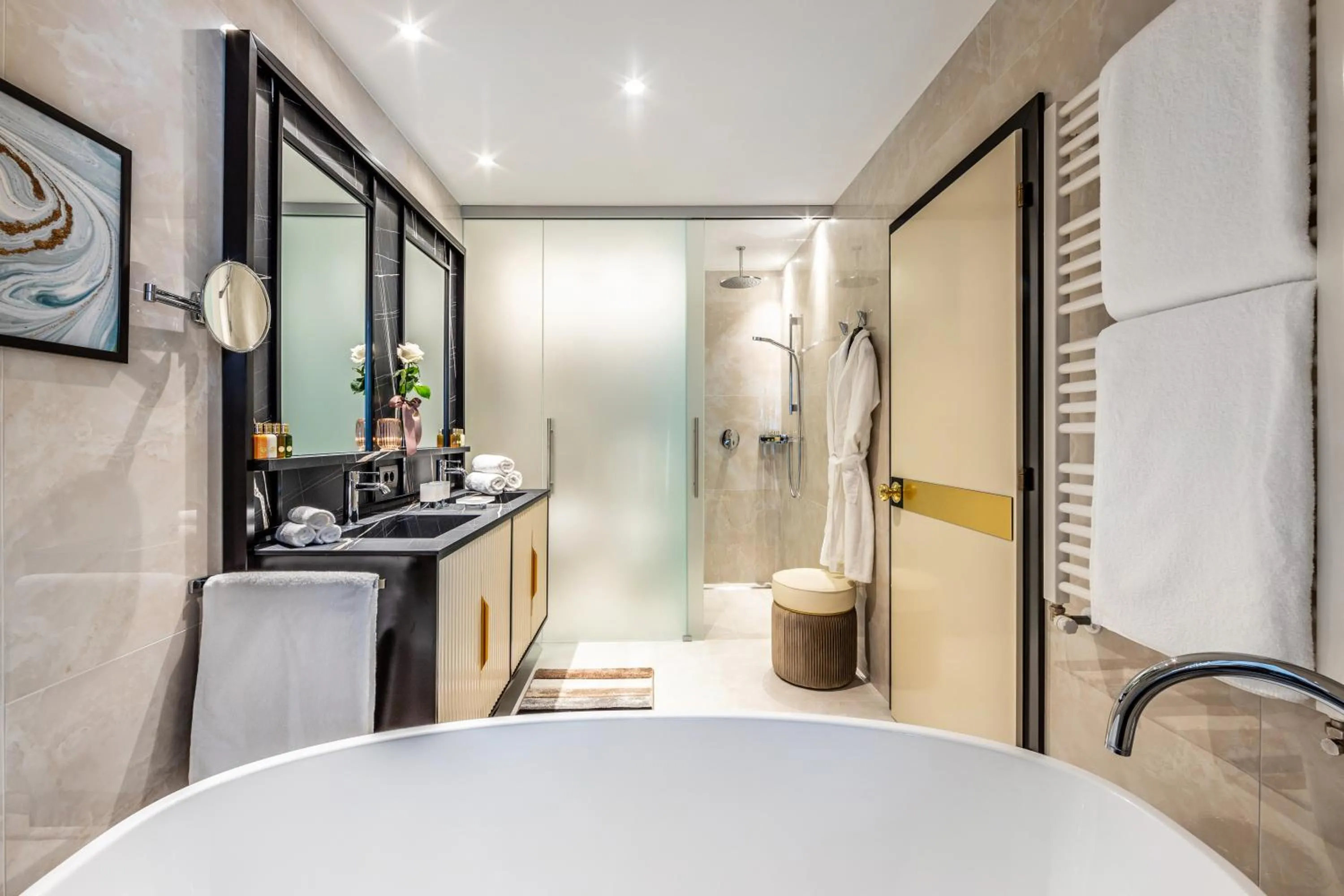 Bathroom in Villa Eden a member of Leading Hotels of the World