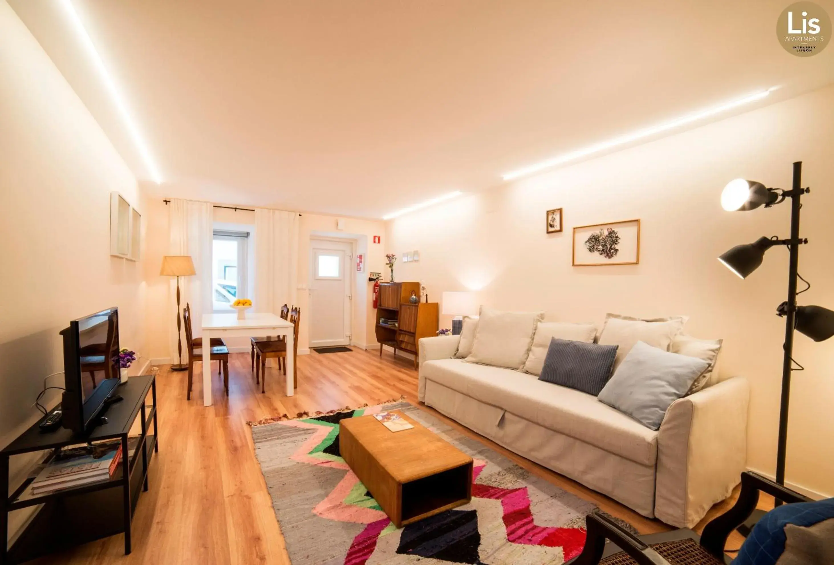 Superior One-Bedroom Apartment with Patio in Lis Apartments Superior One-Bedroom Apartment with Patio in Lis Apartments