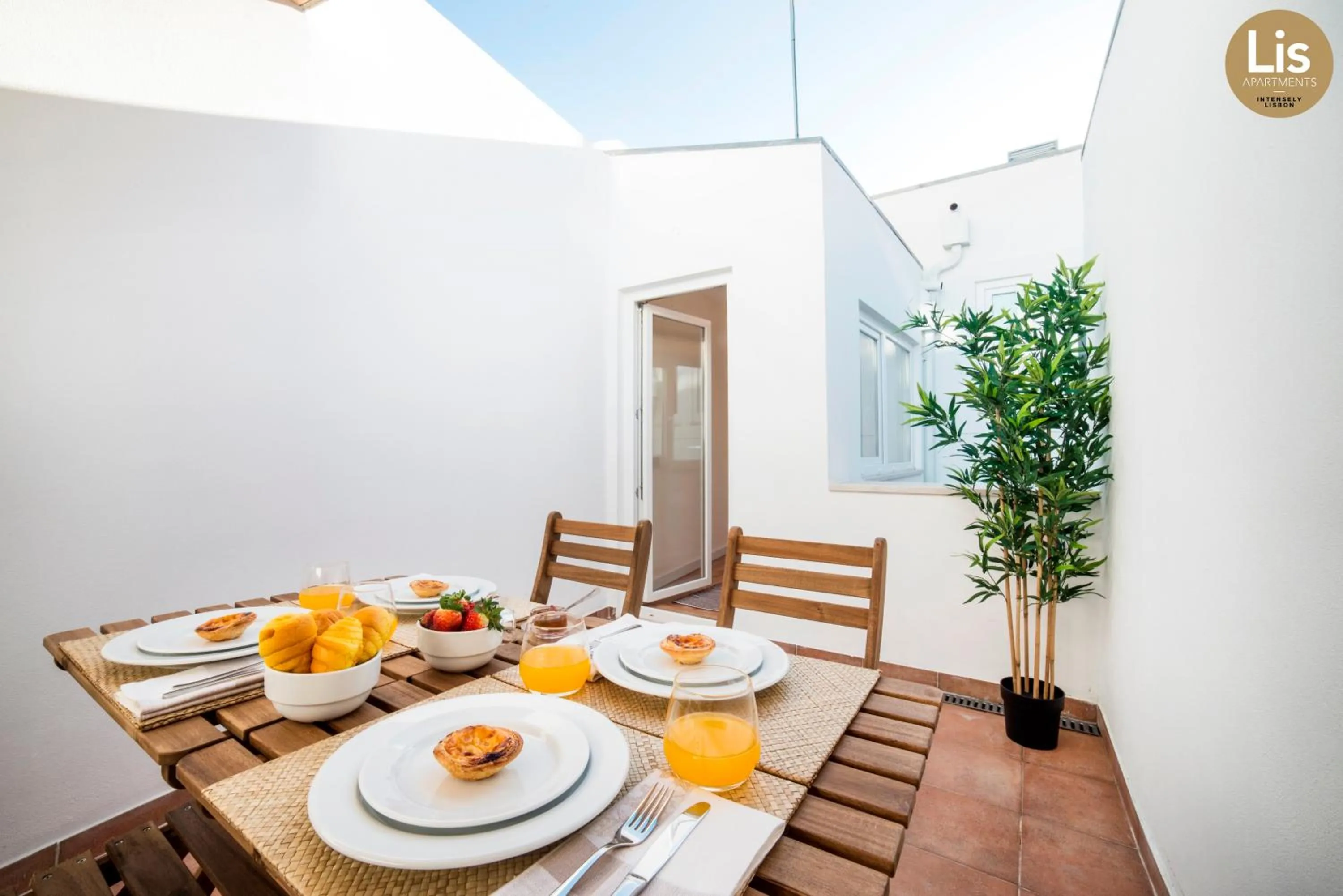 Food close-up in Lis Apartments