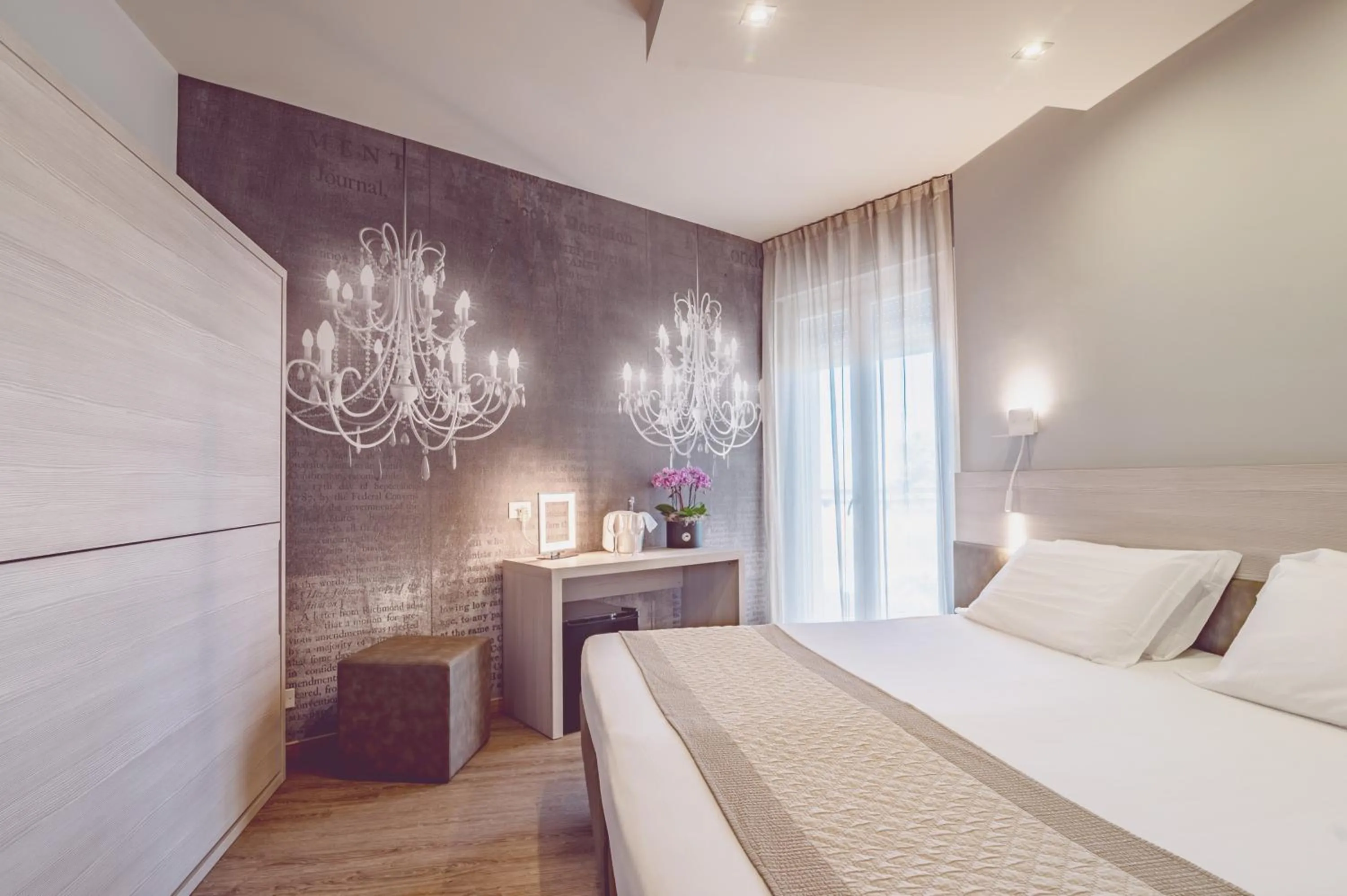 Bedroom, Bed in Hotel Cesare Augustus