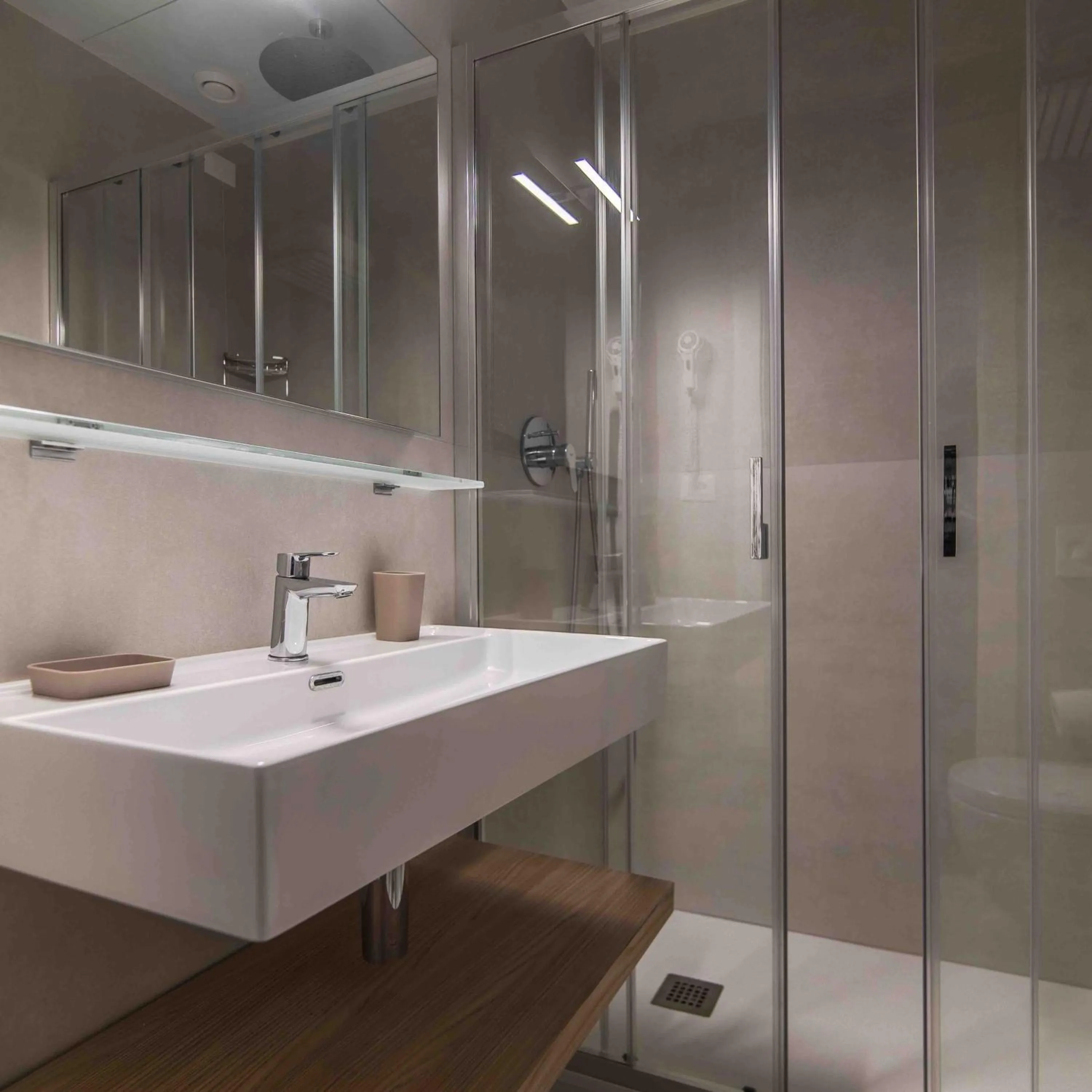 Bathroom in Hotel Cesare Augustus