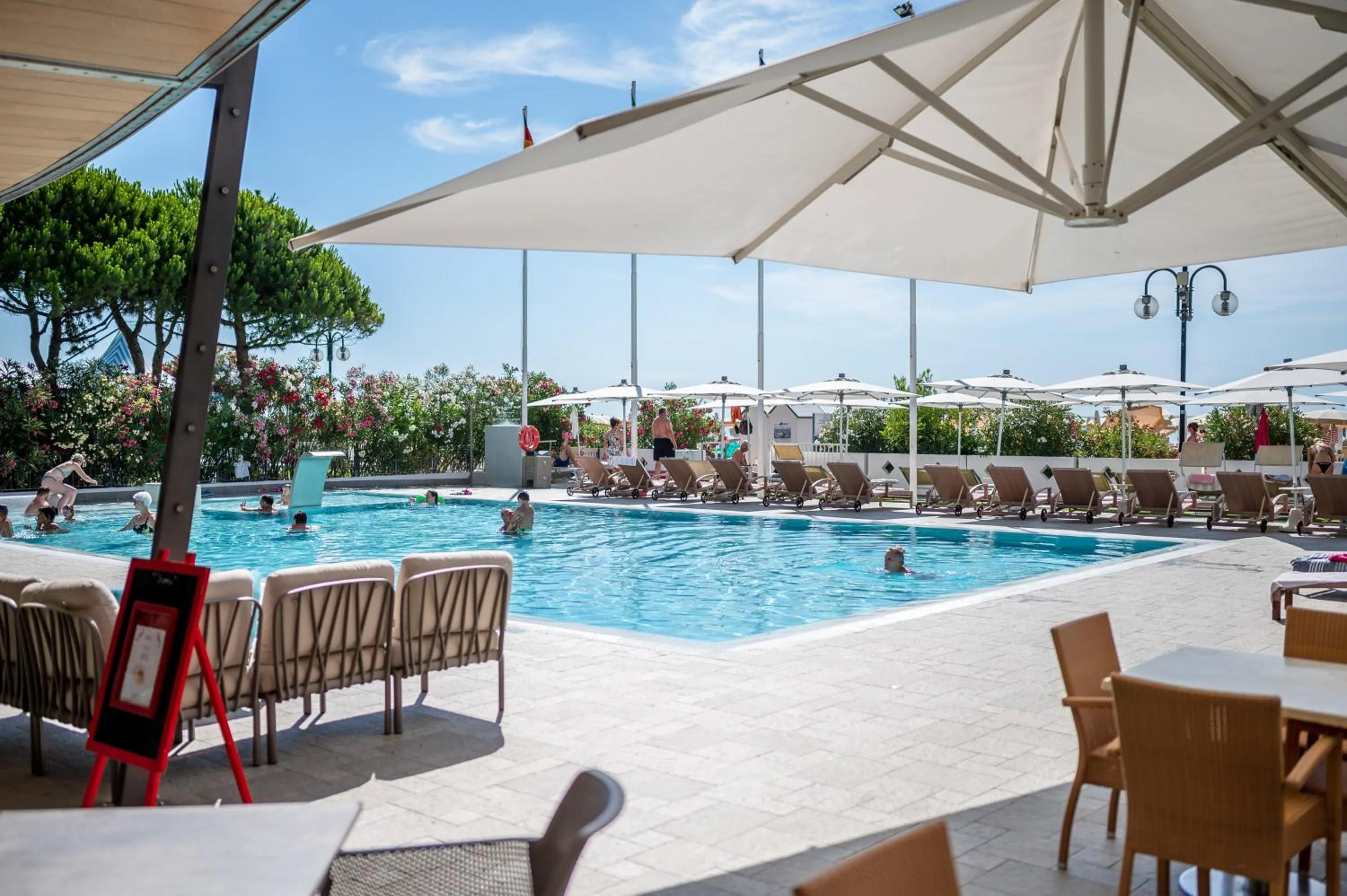 Swimming pool in Hotel Cesare Augustus