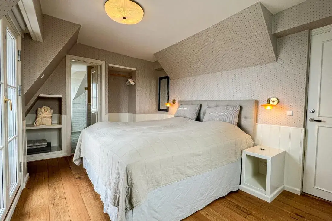 Suite with Sea View in Stammershalle Badehotel Suite with Sea View in Stammershalle Badehotel