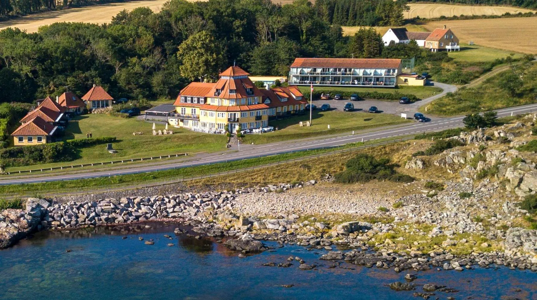 Property building in Stammershalle Badehotel