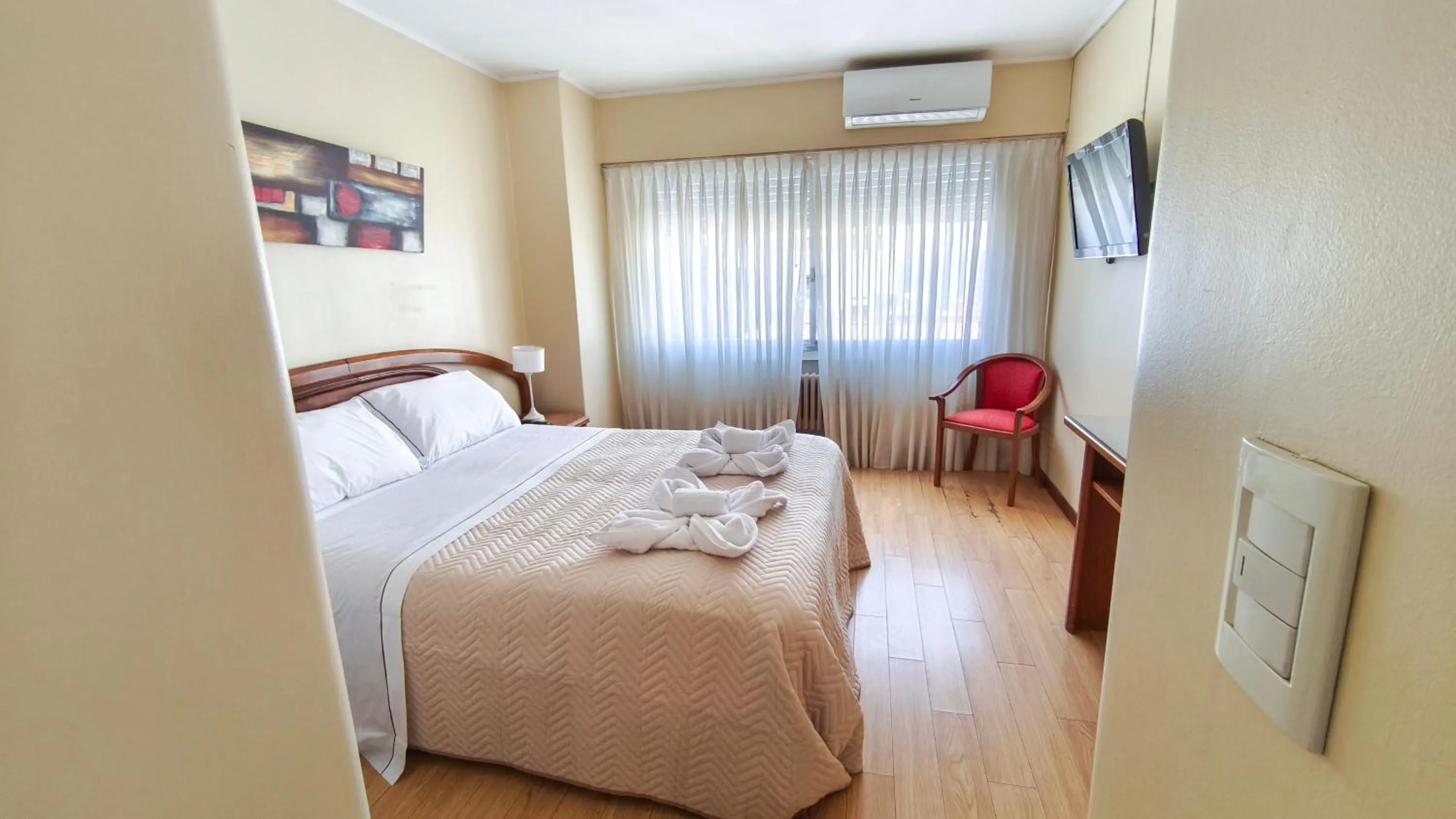 Bed in Argentino Hotel