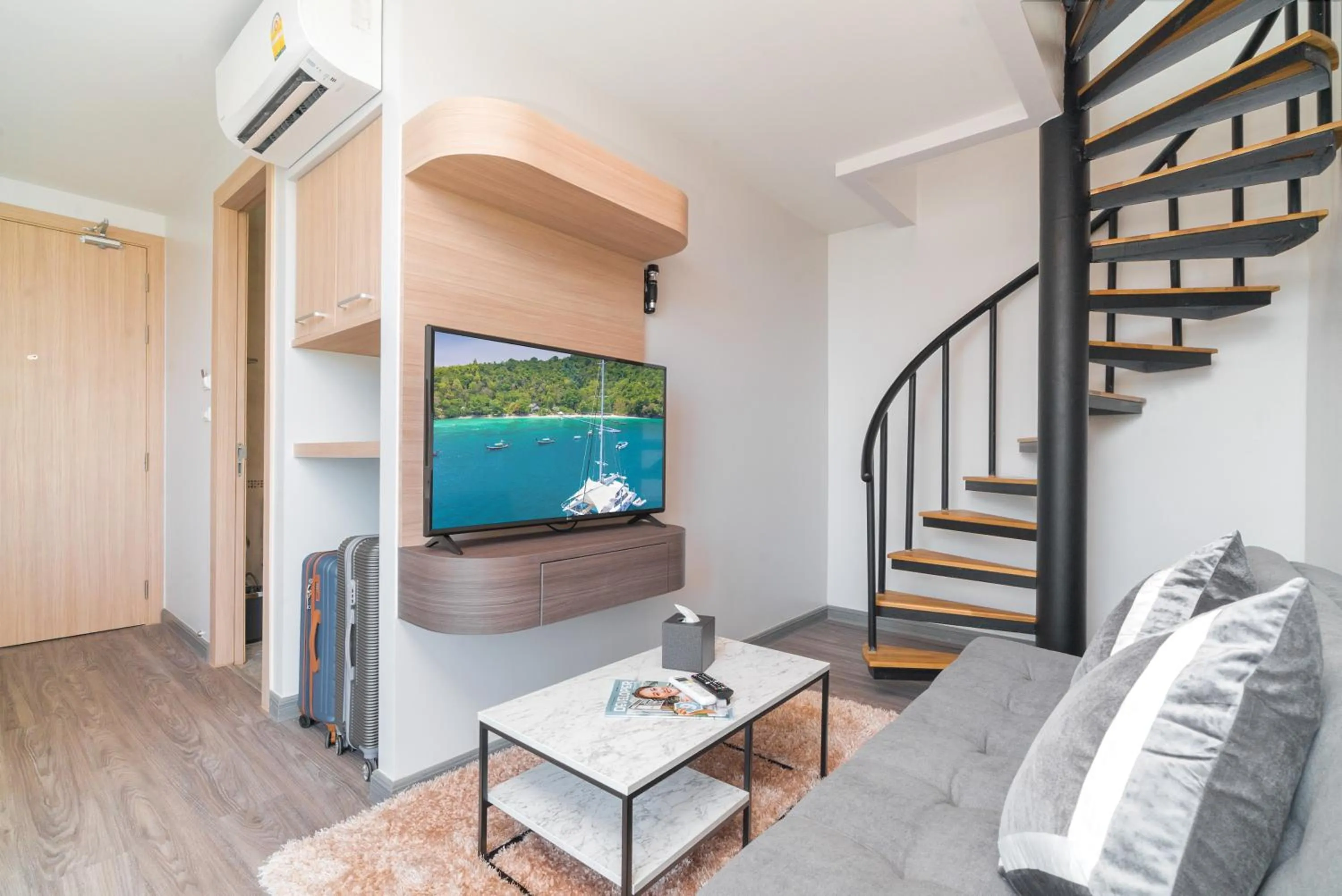 Living room in Grand Kata VIP - Kata Beach