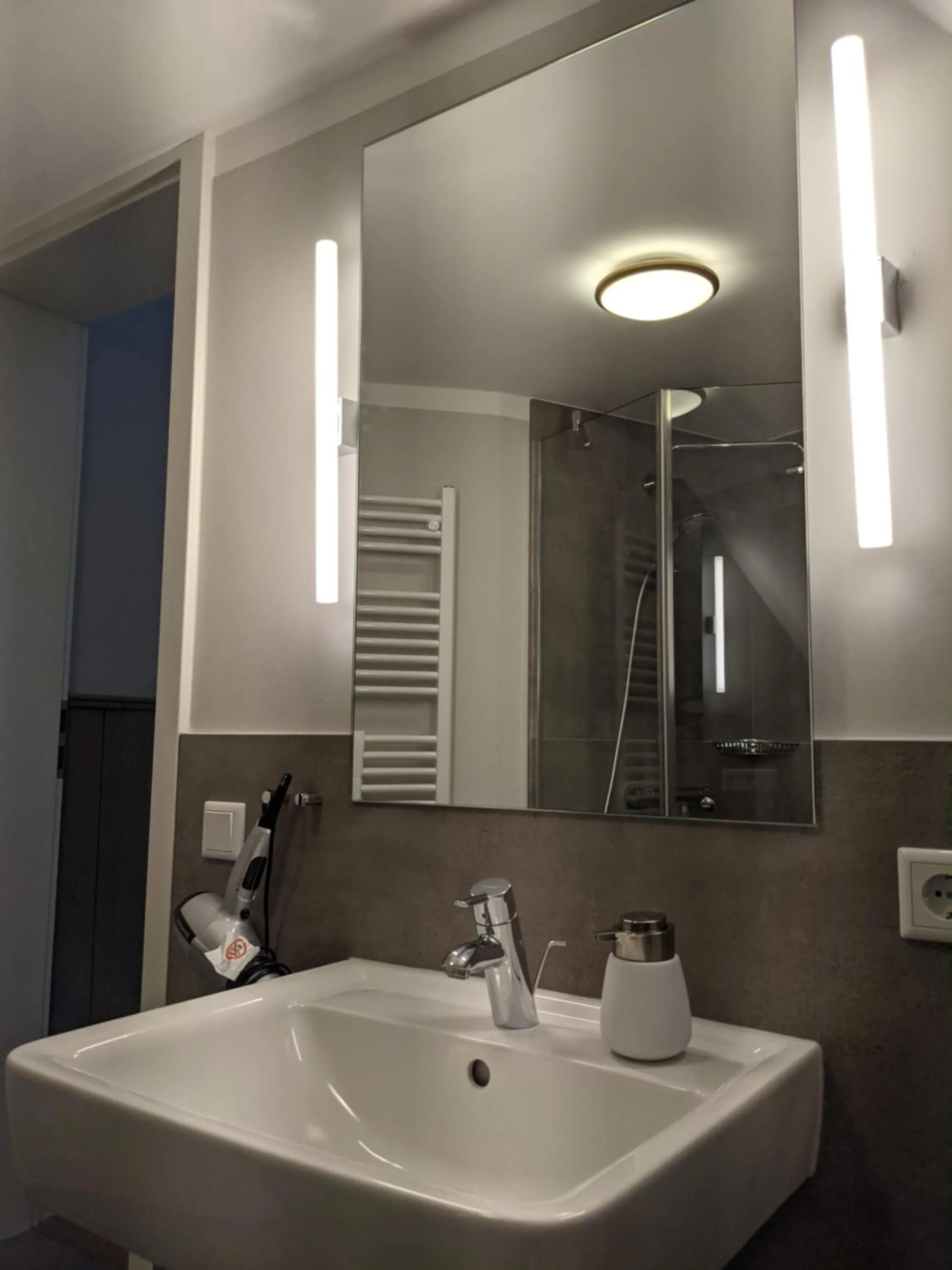 Bathroom in Tetens Gasthof