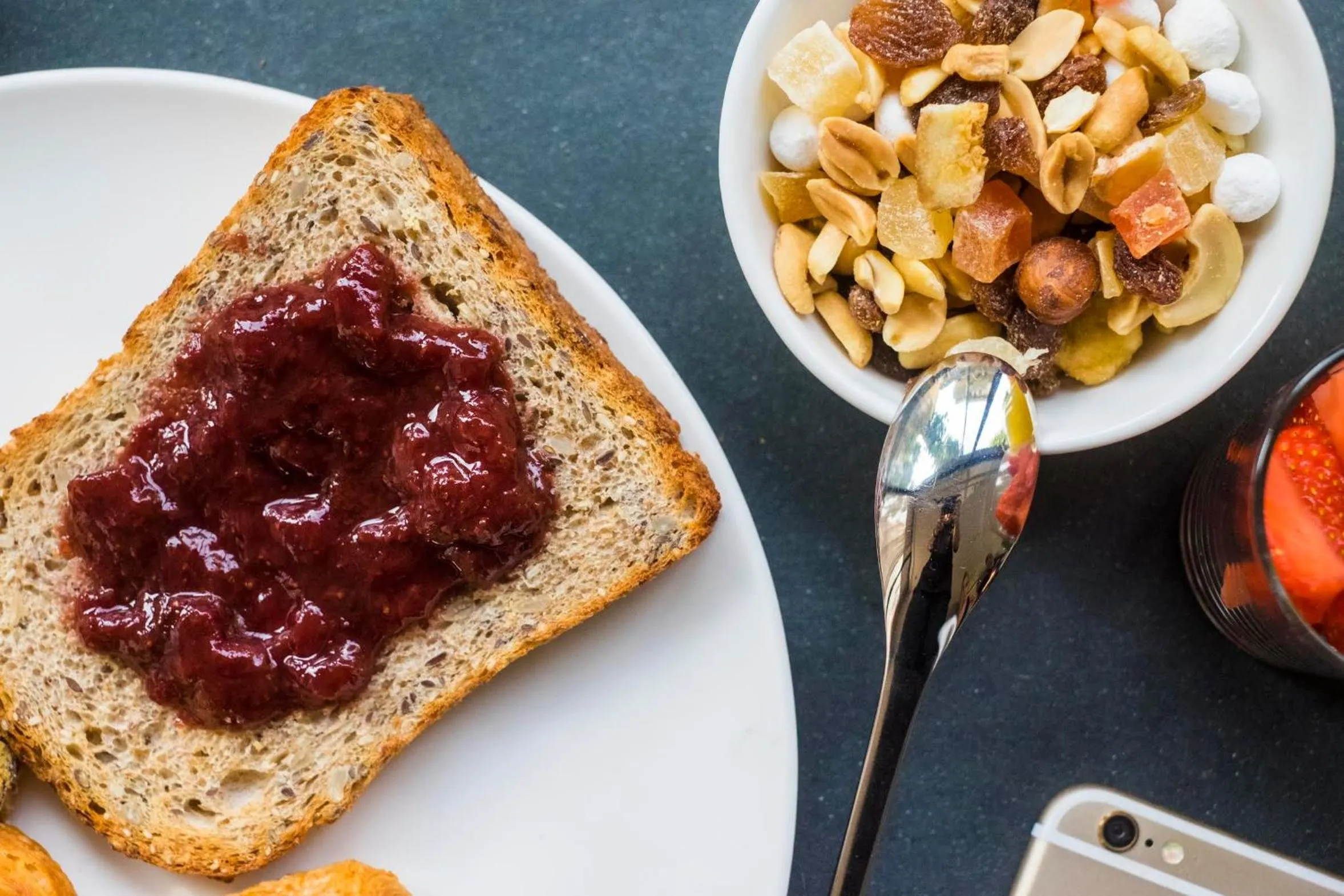 Food and drinks in Up Hotel