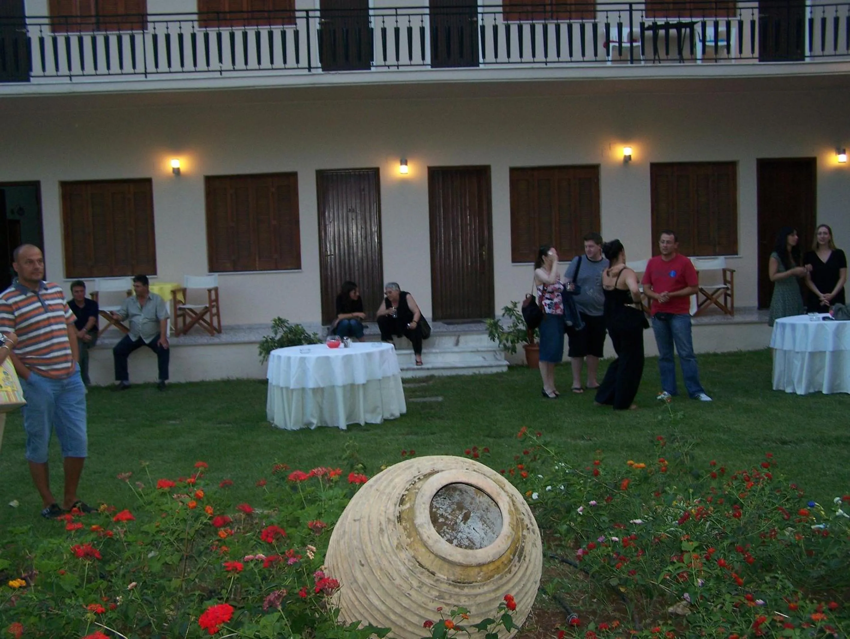 Avaton Hotel