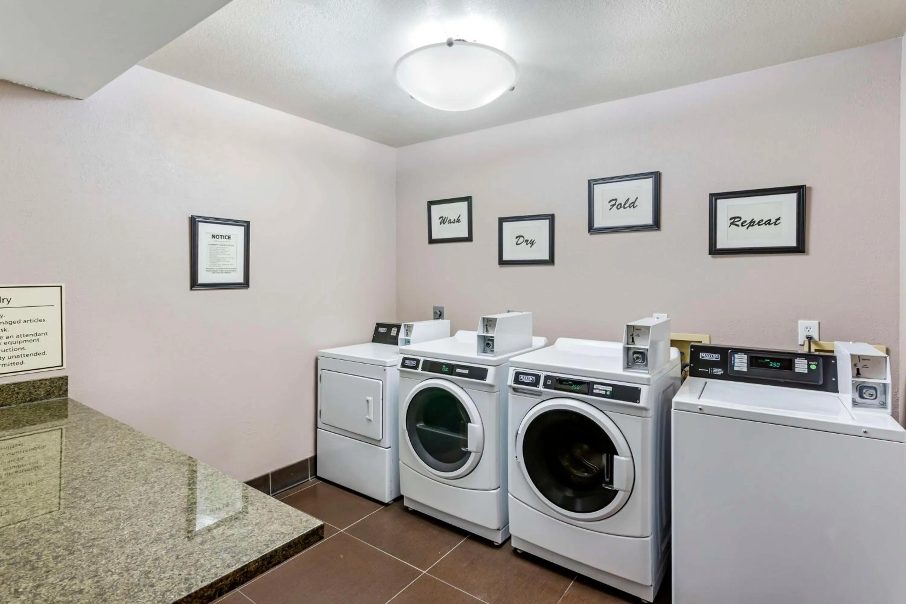 laundry in Best Western Elko Inn
