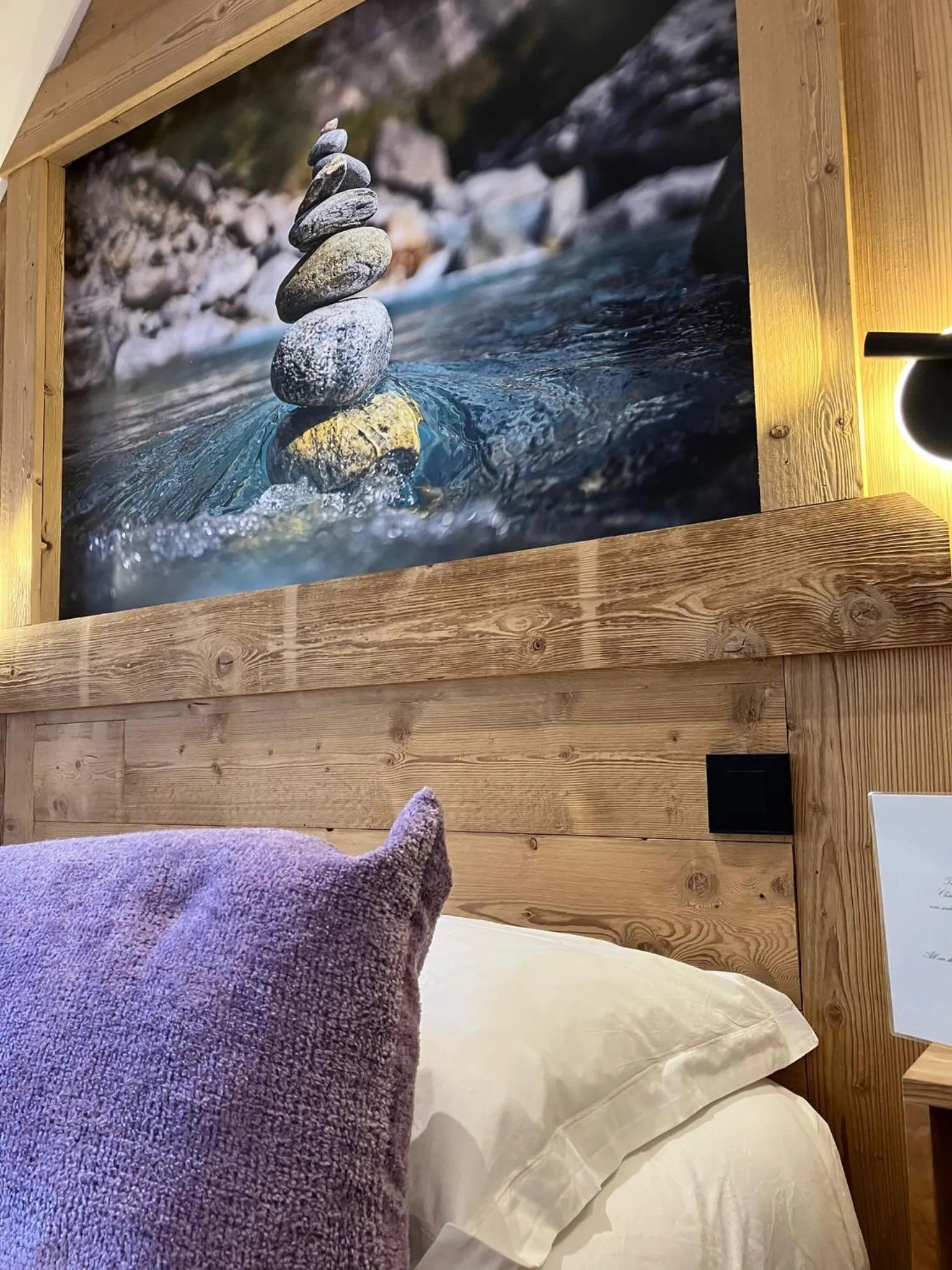 Decorative detail in Chateau De La Muzelle