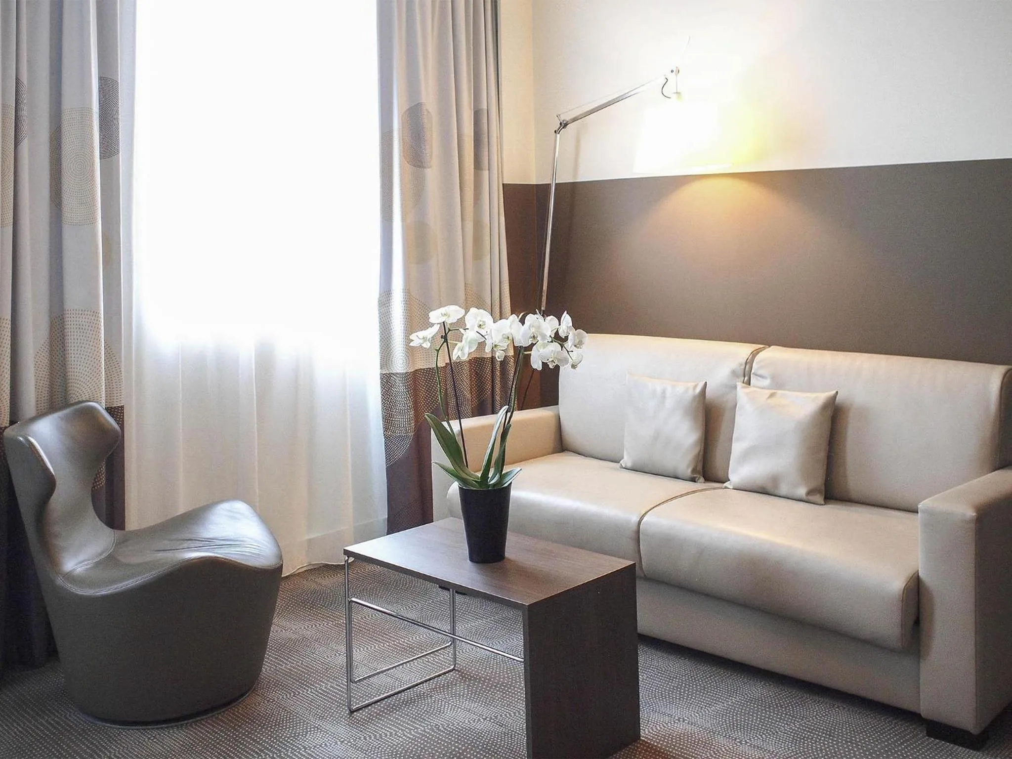 Bedroom in Novotel SPA Rennes Centre Gare