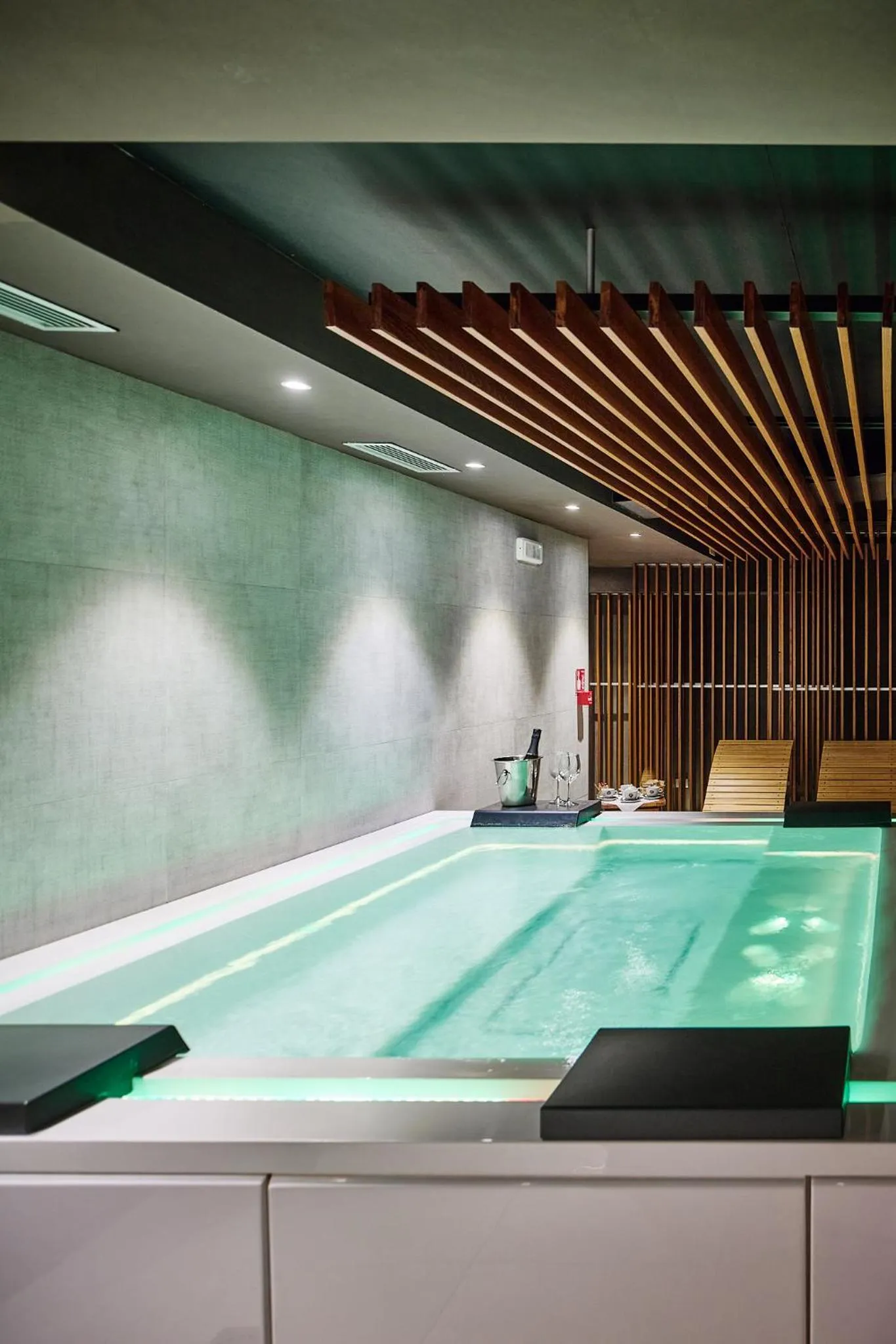 Spa and wellness centre/facilities in Chalet Morel 1586 Hotel & Spa