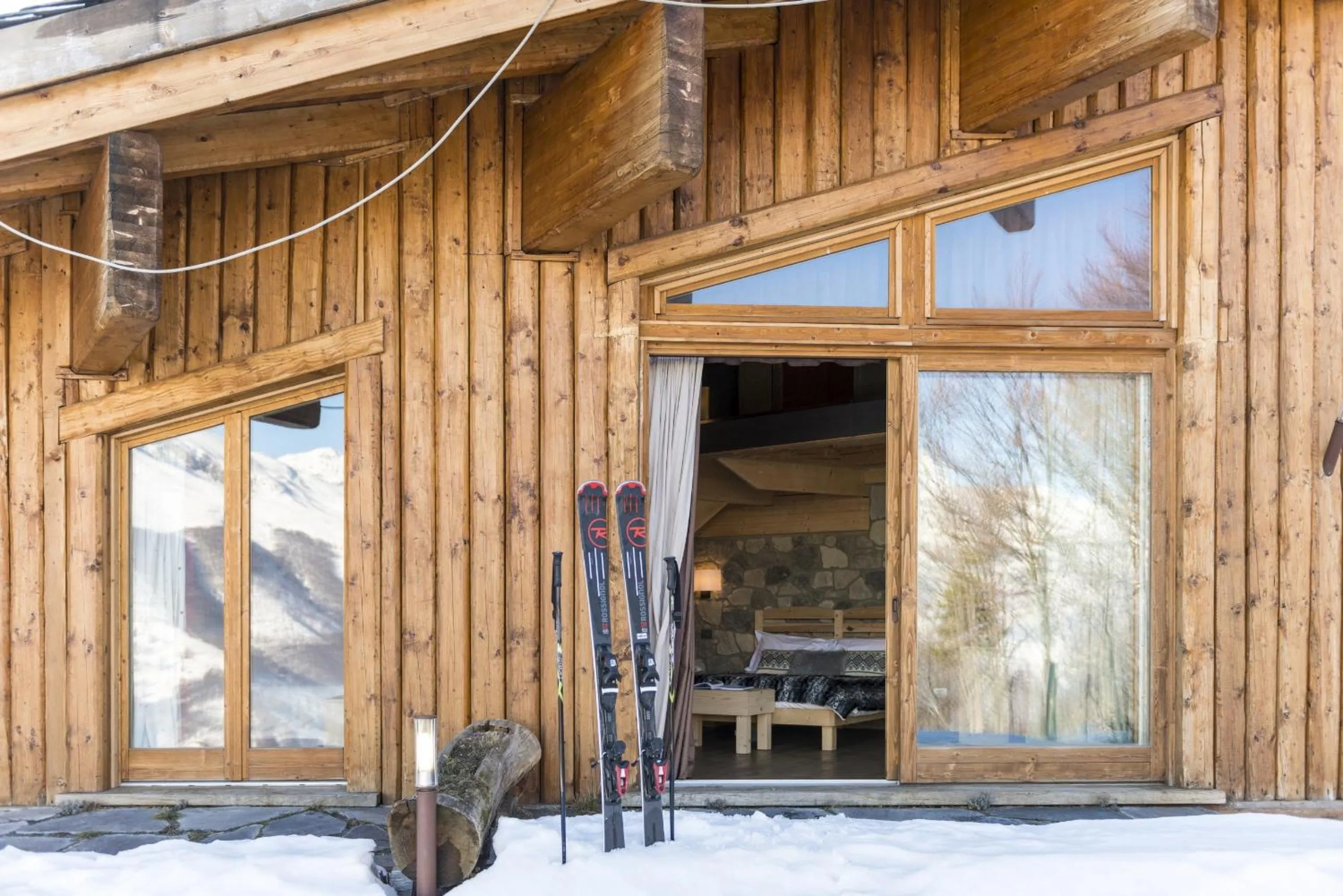 Winter in Chalet Morel 1586 Hotel & Spa