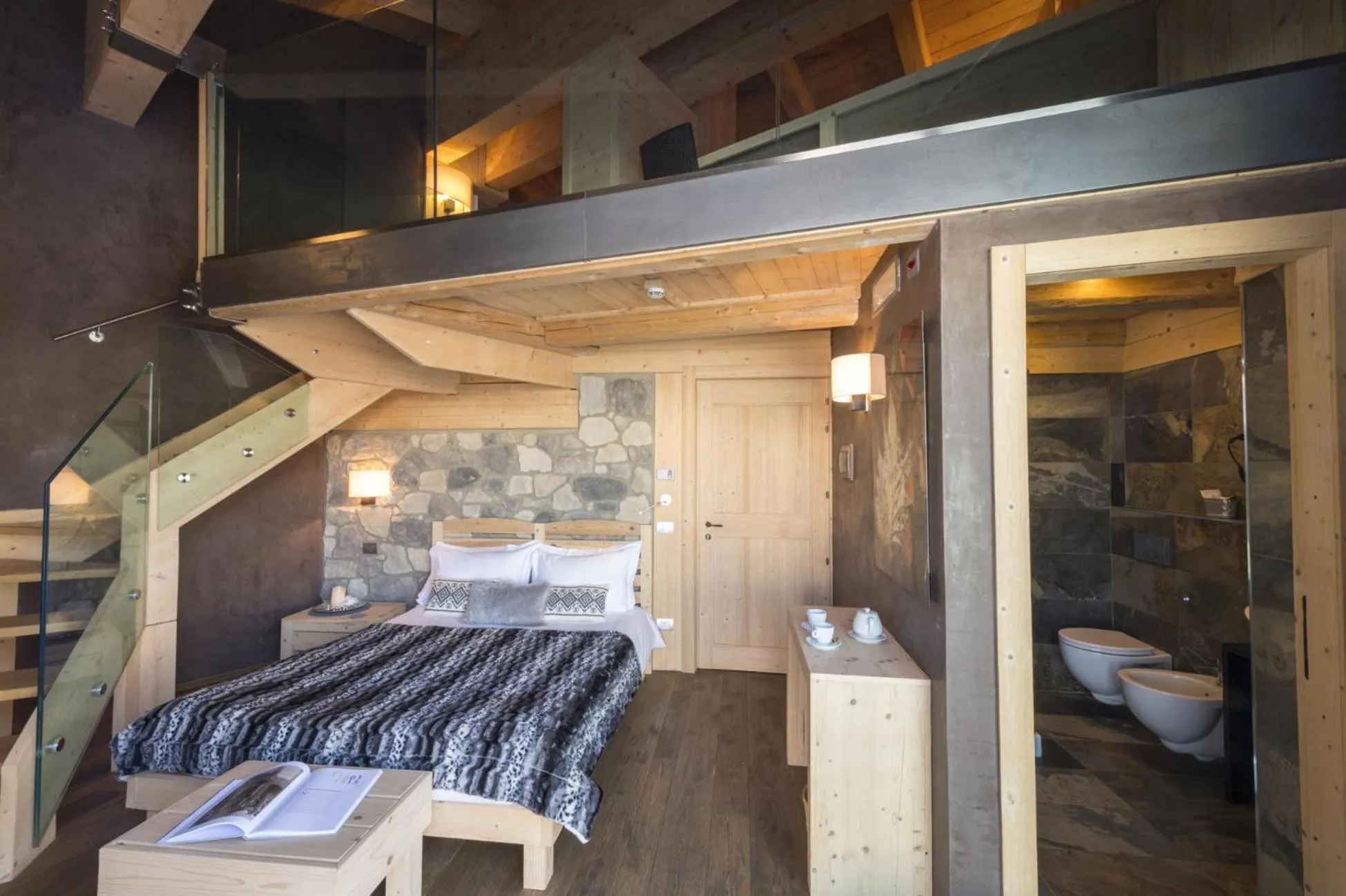 Photo of the whole room, Bed in Chalet Morel 1586 Hotel & Spa