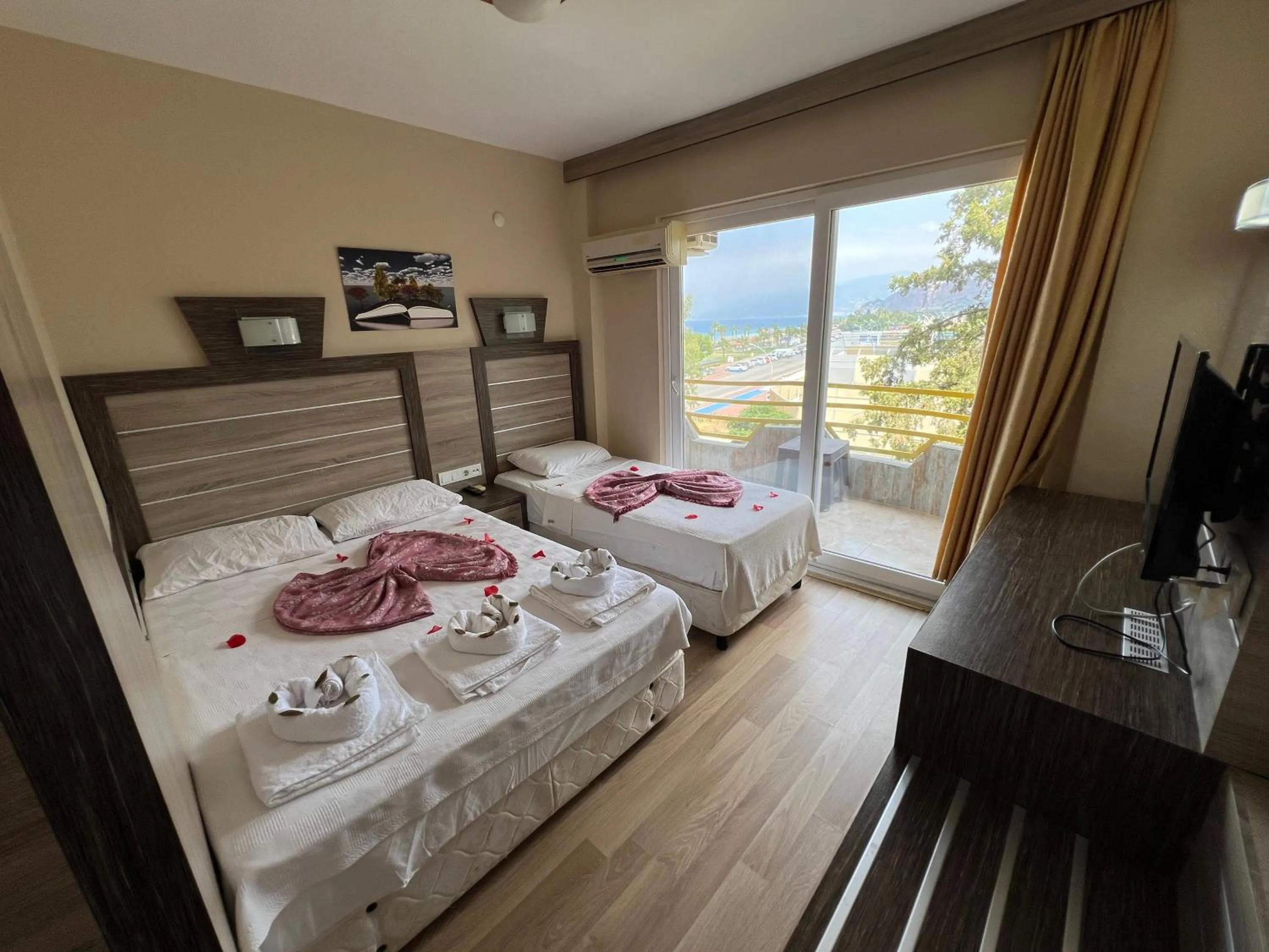 Bed in Selinus Beach Club Hotel