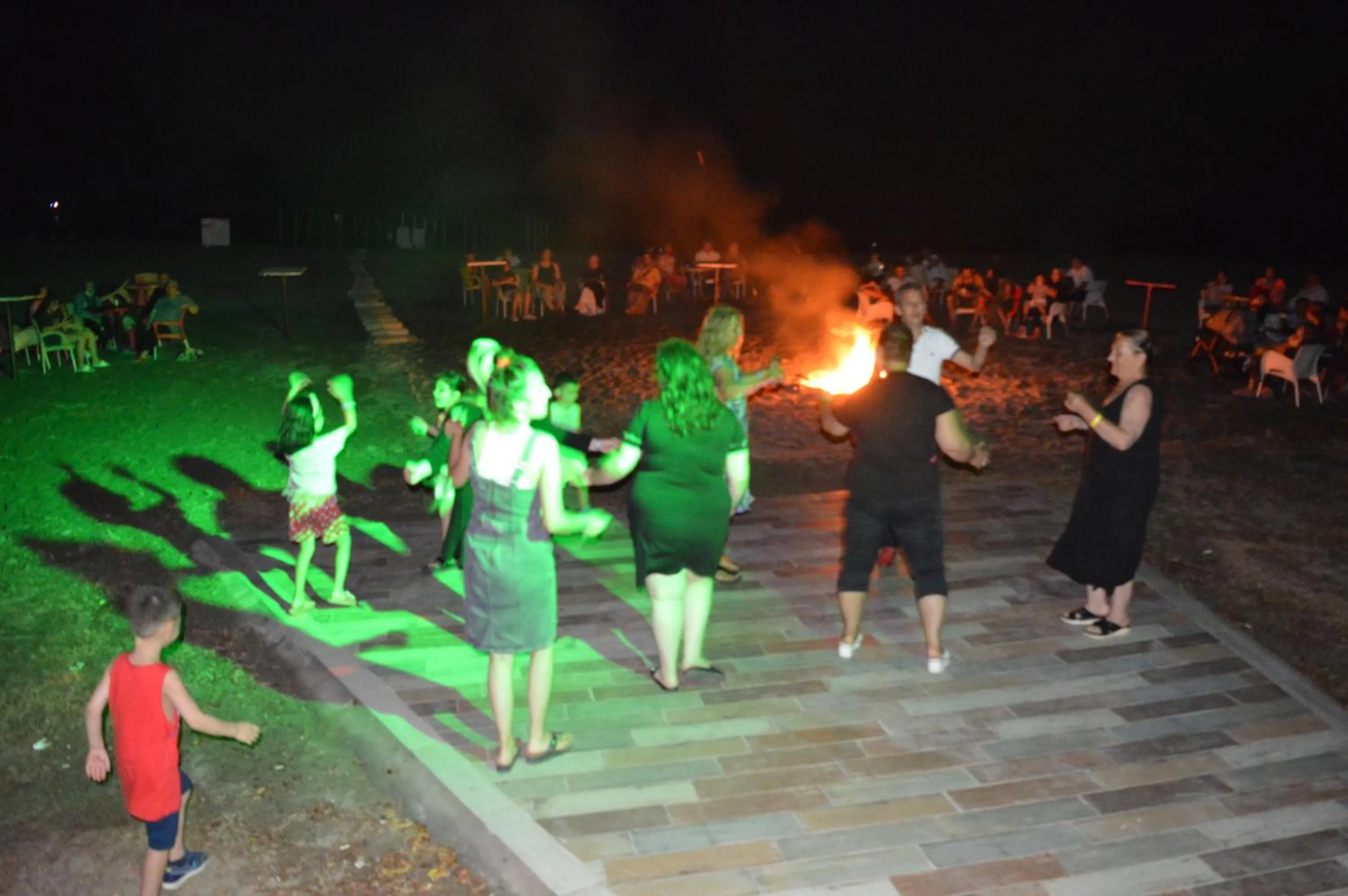 Evening entertainment in Selinus Beach Club Hotel
