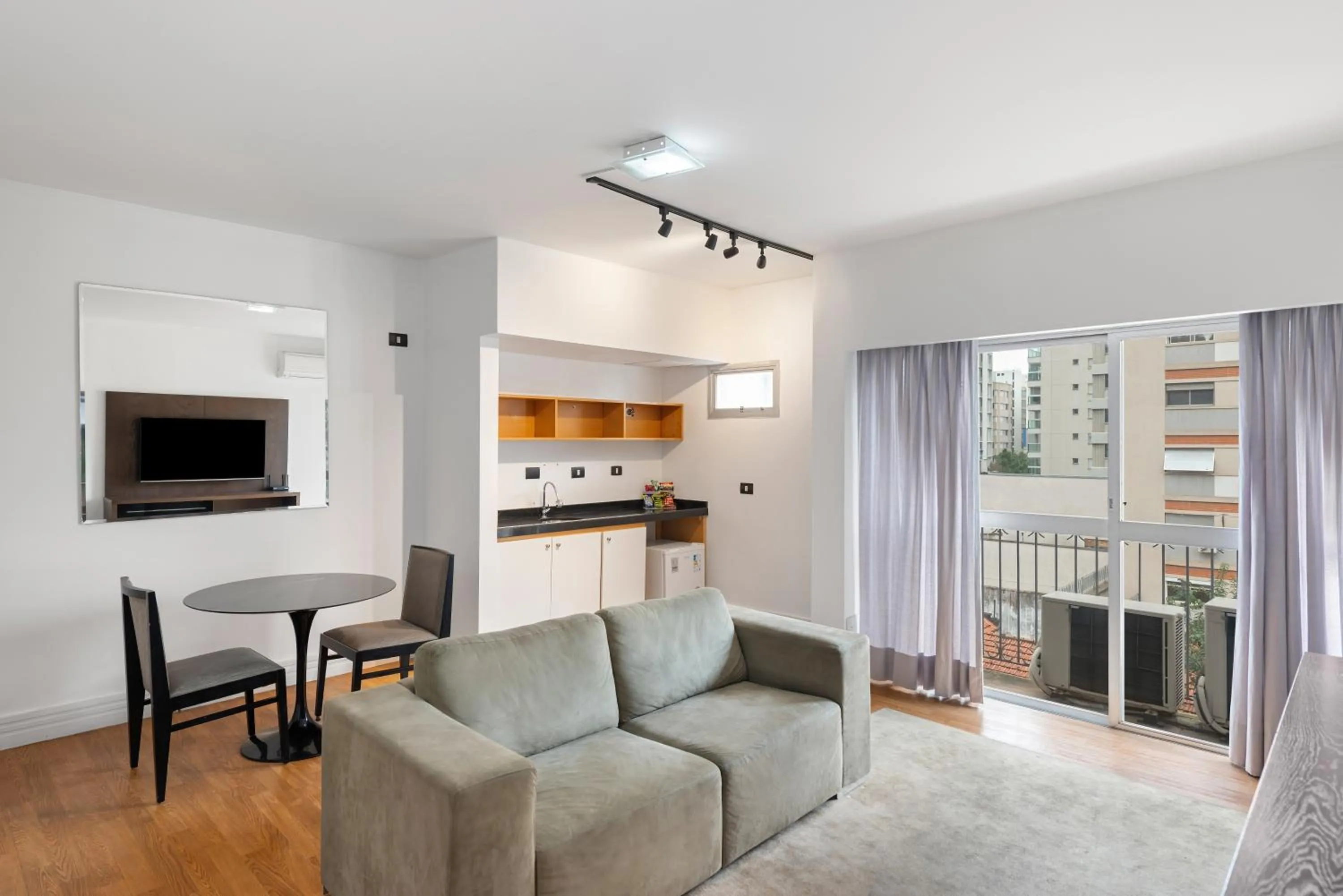 Kitchen or kitchenette in Capcana Hotel Jardins