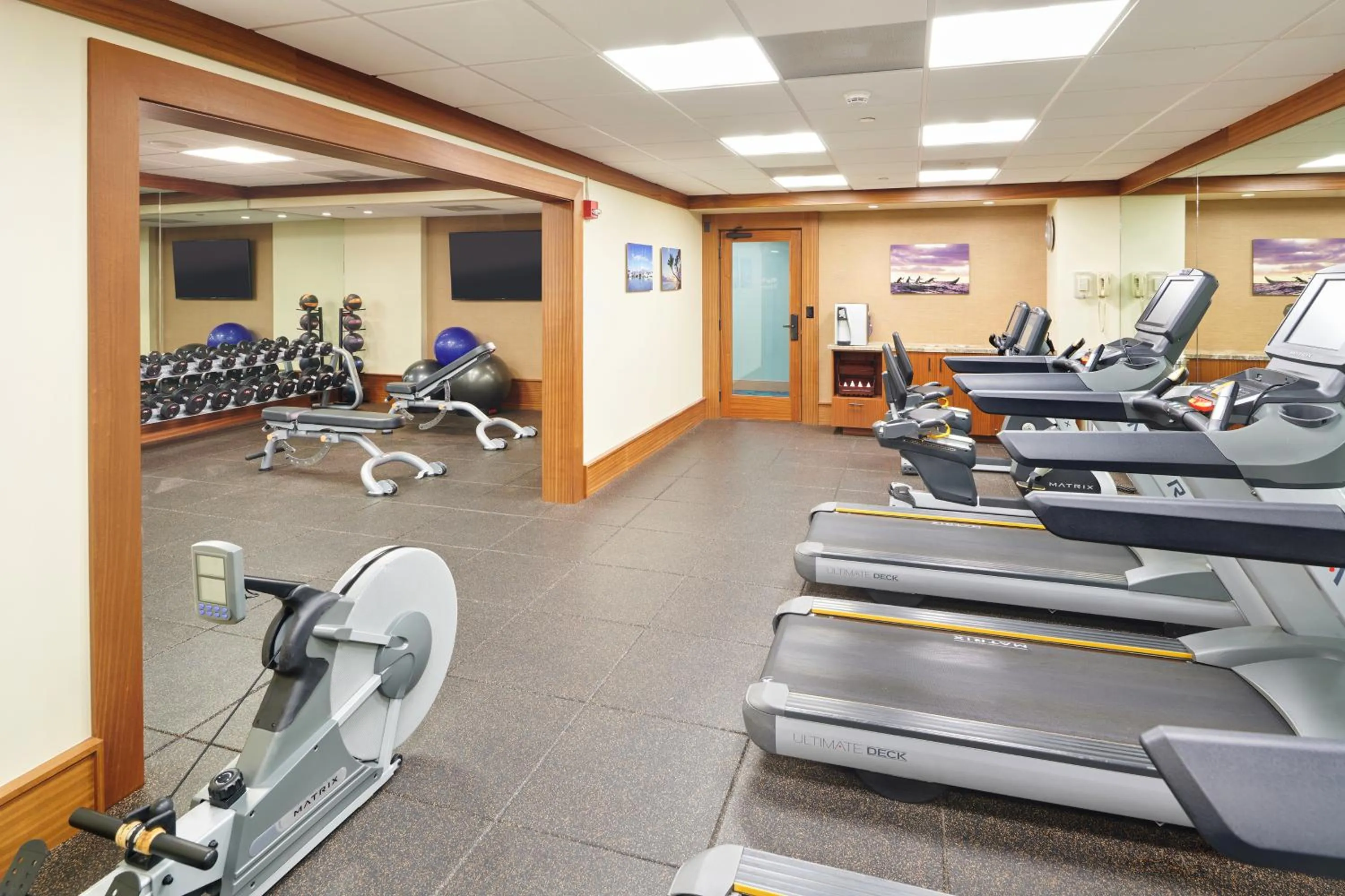 Fitness centre/facilities in Aston at The Whaler on Kaanapali Beach