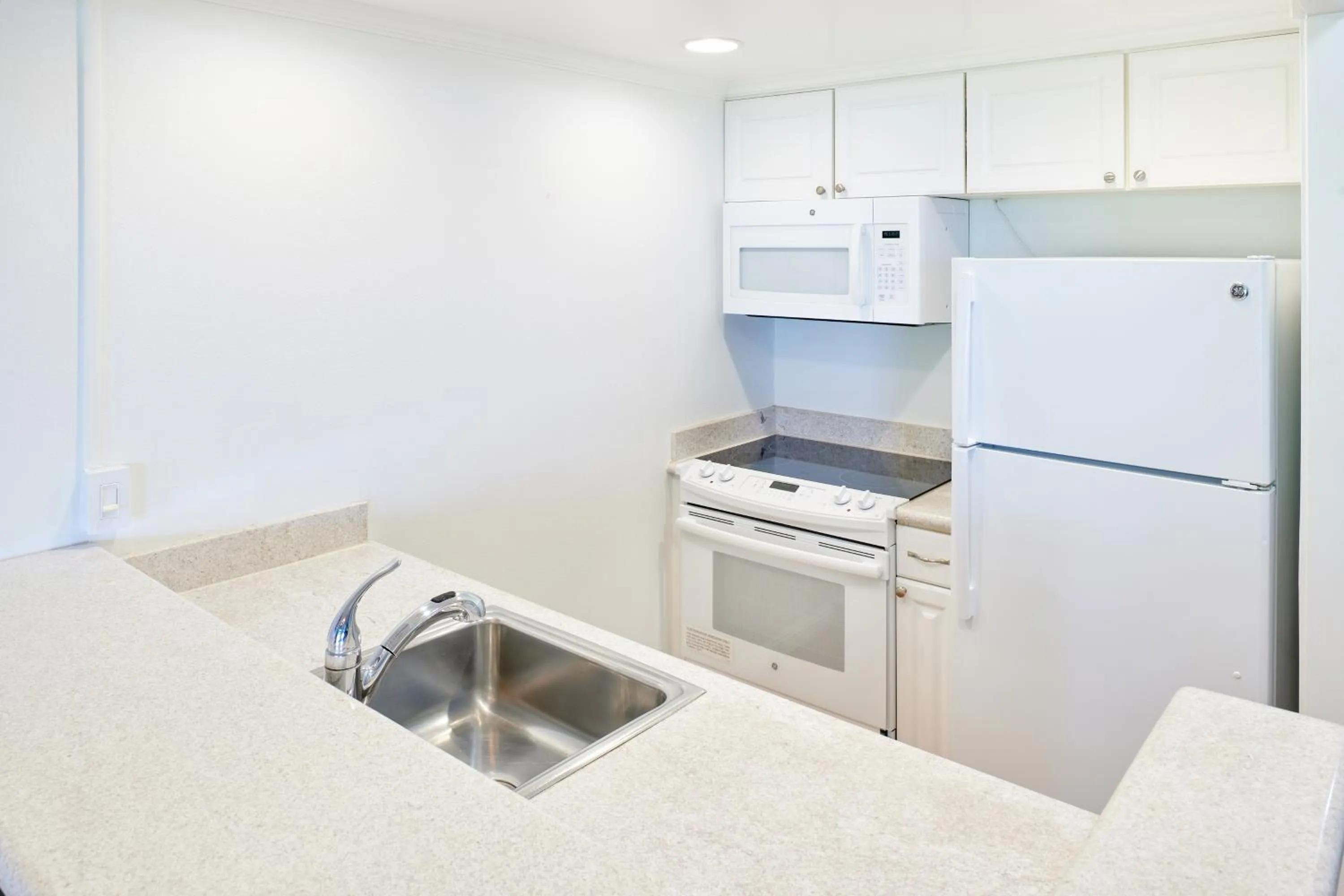 Kitchen or kitchenette in Aston at The Whaler on Kaanapali Beach