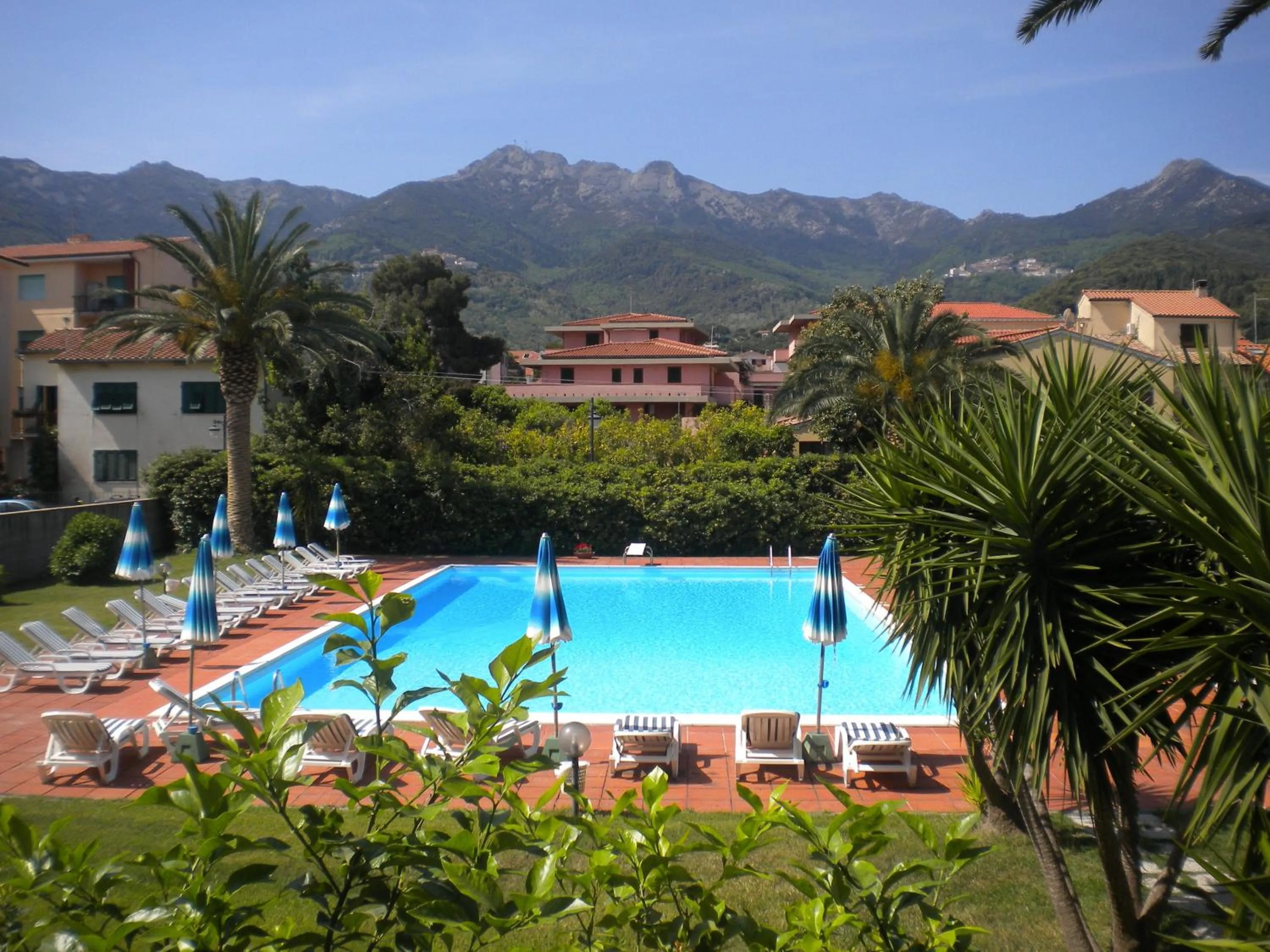 Swimming pool in Hotel Marinella