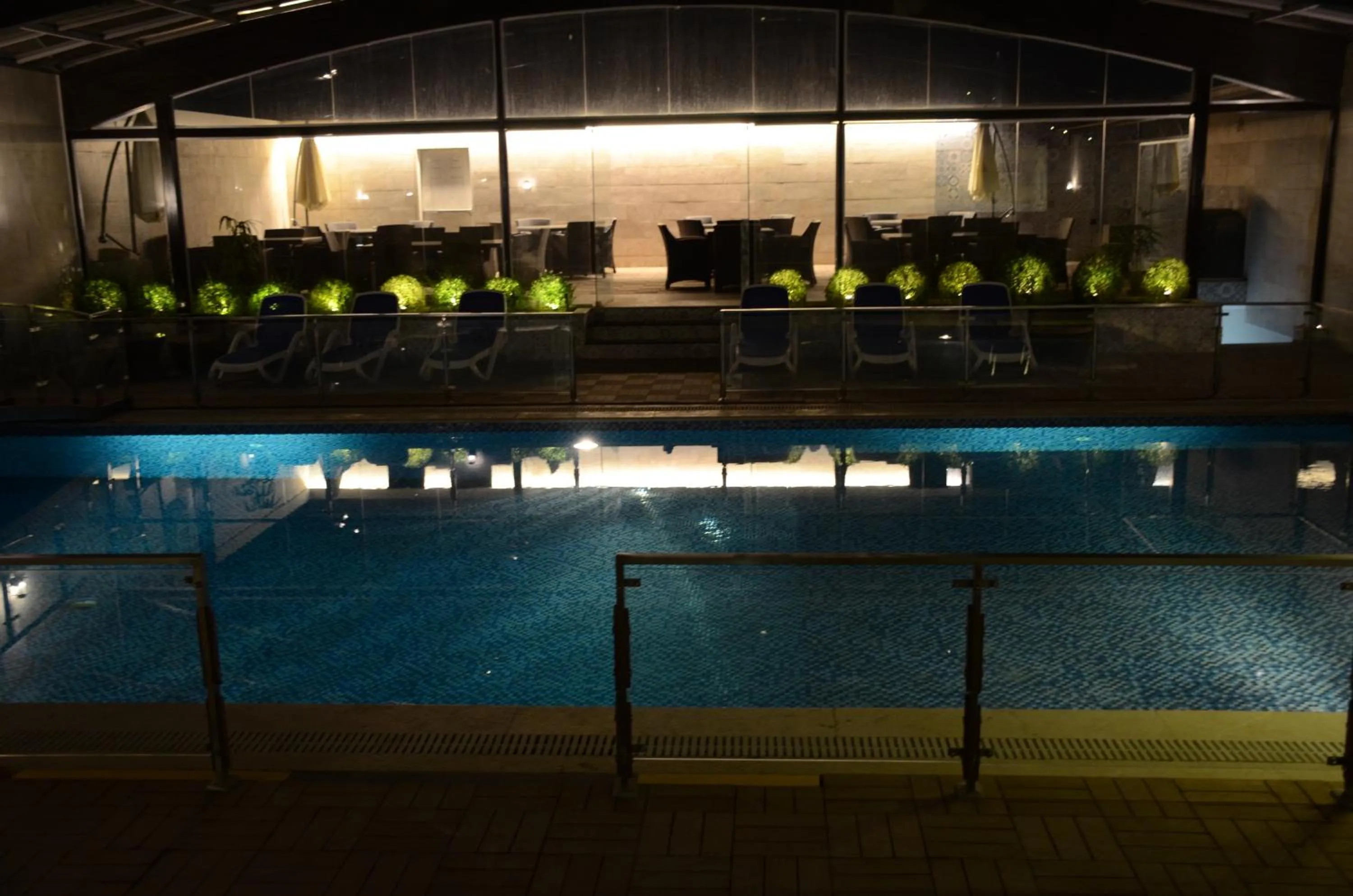 Pool view in HOTEL dGATES