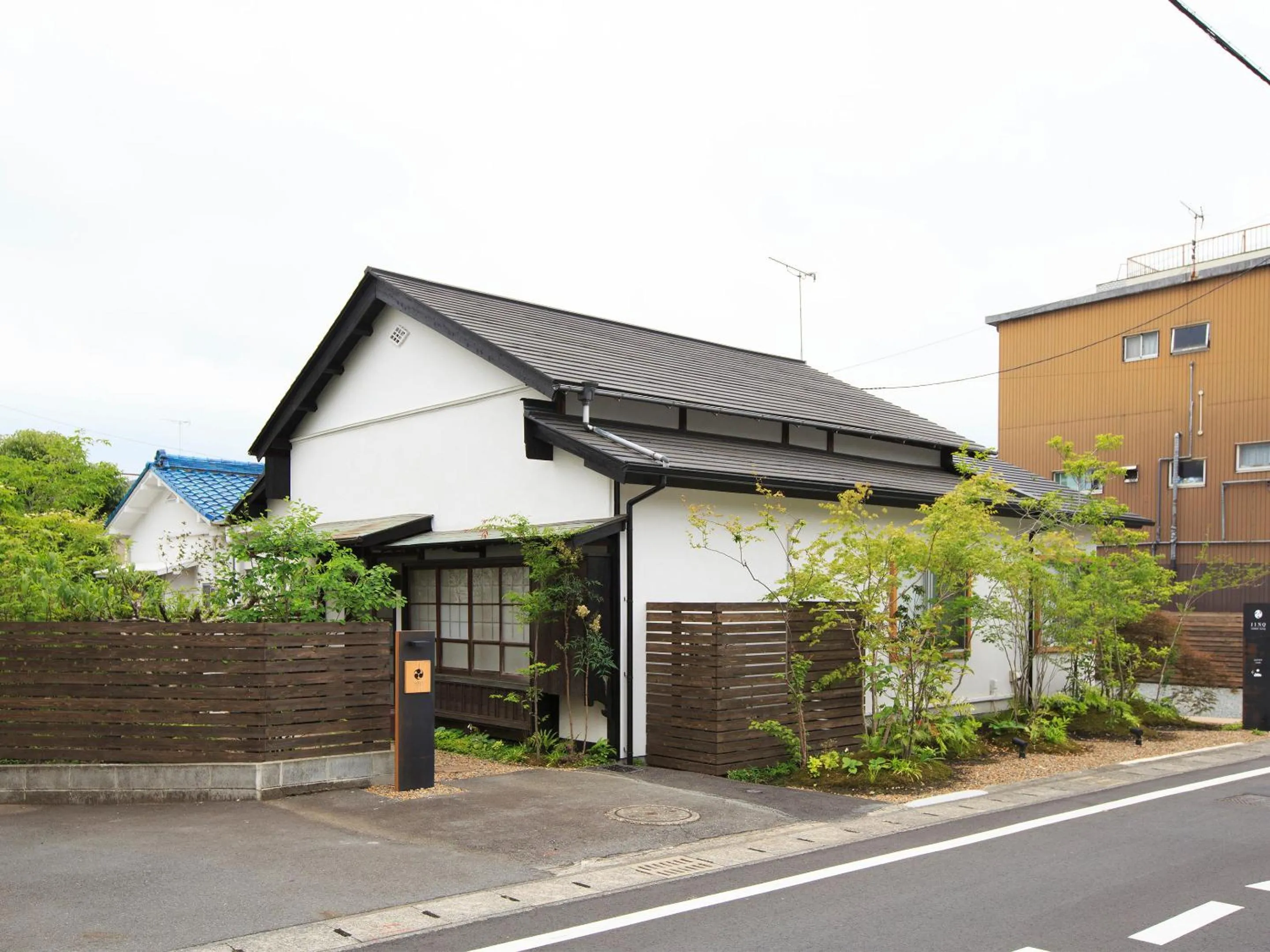 Property building in GOTEN TOMOE residence