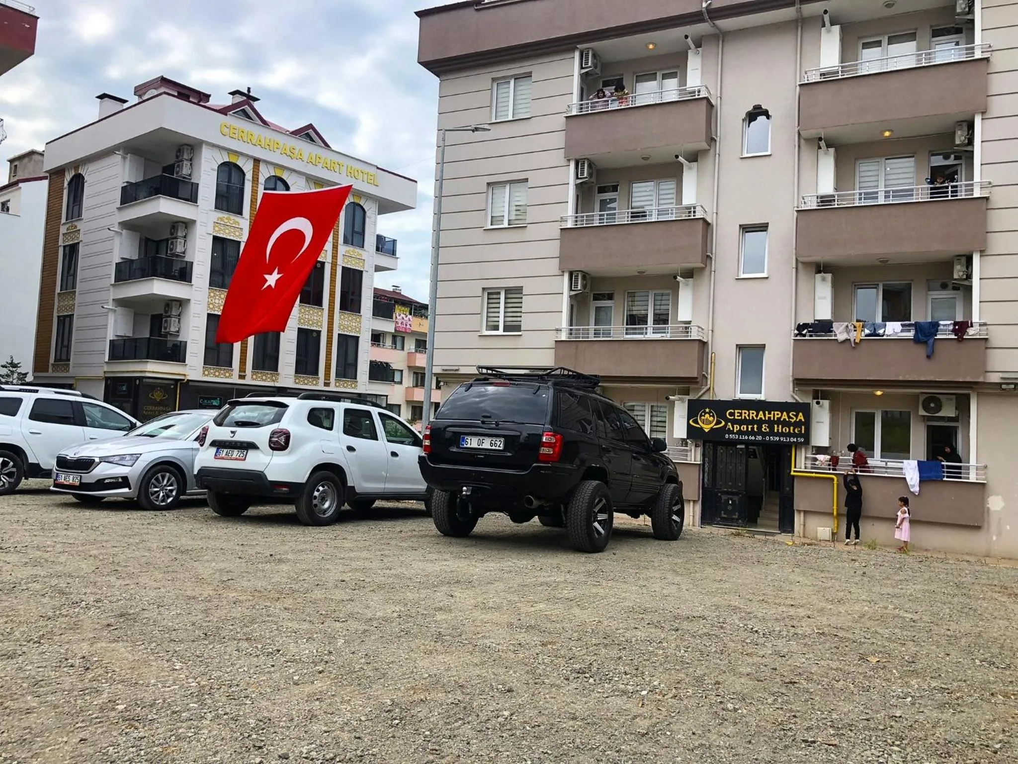 Parking in Cerrahpasa Apart Hotel