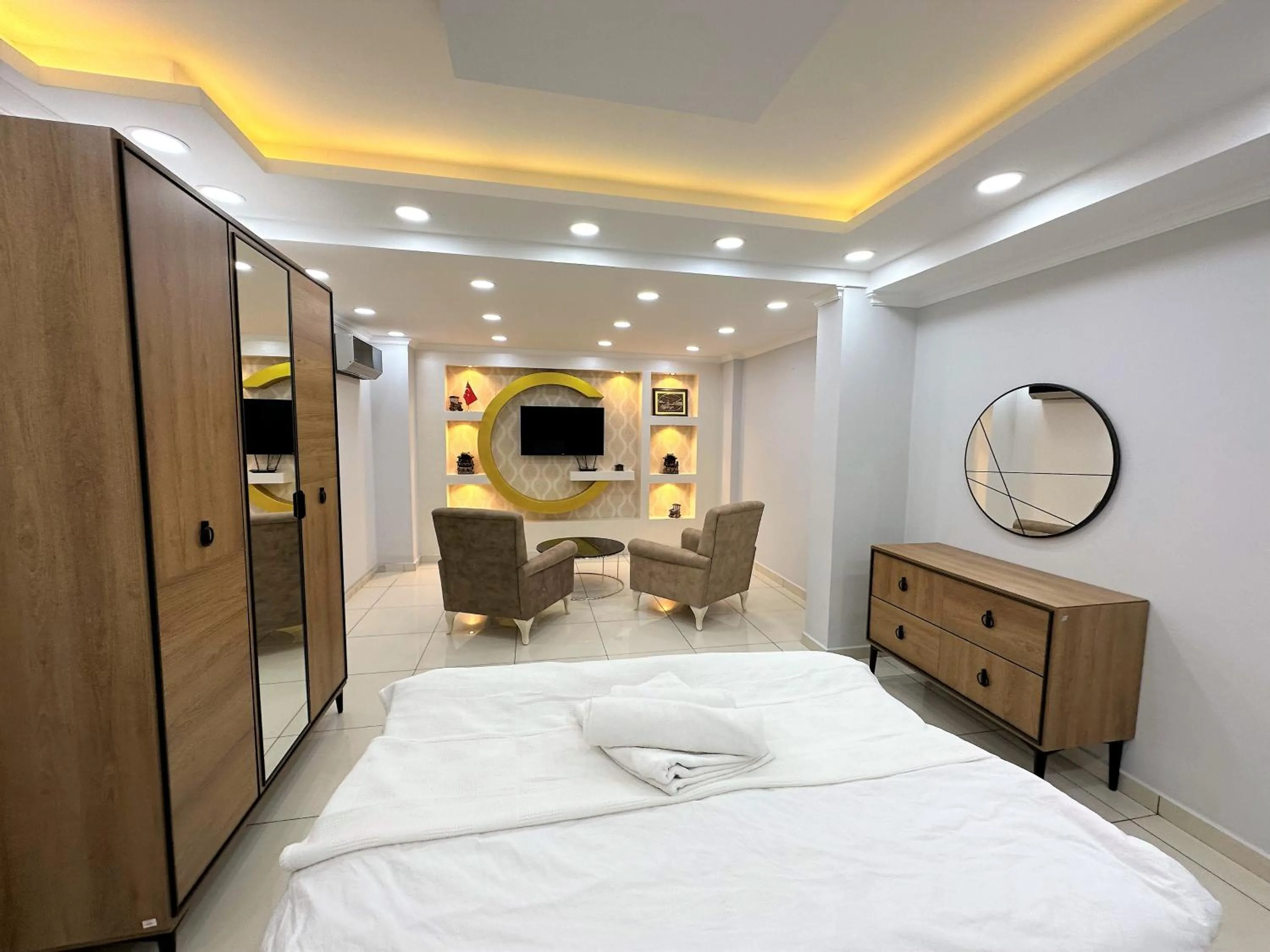 Photo of the whole room in Cerrahpasa Apart Hotel