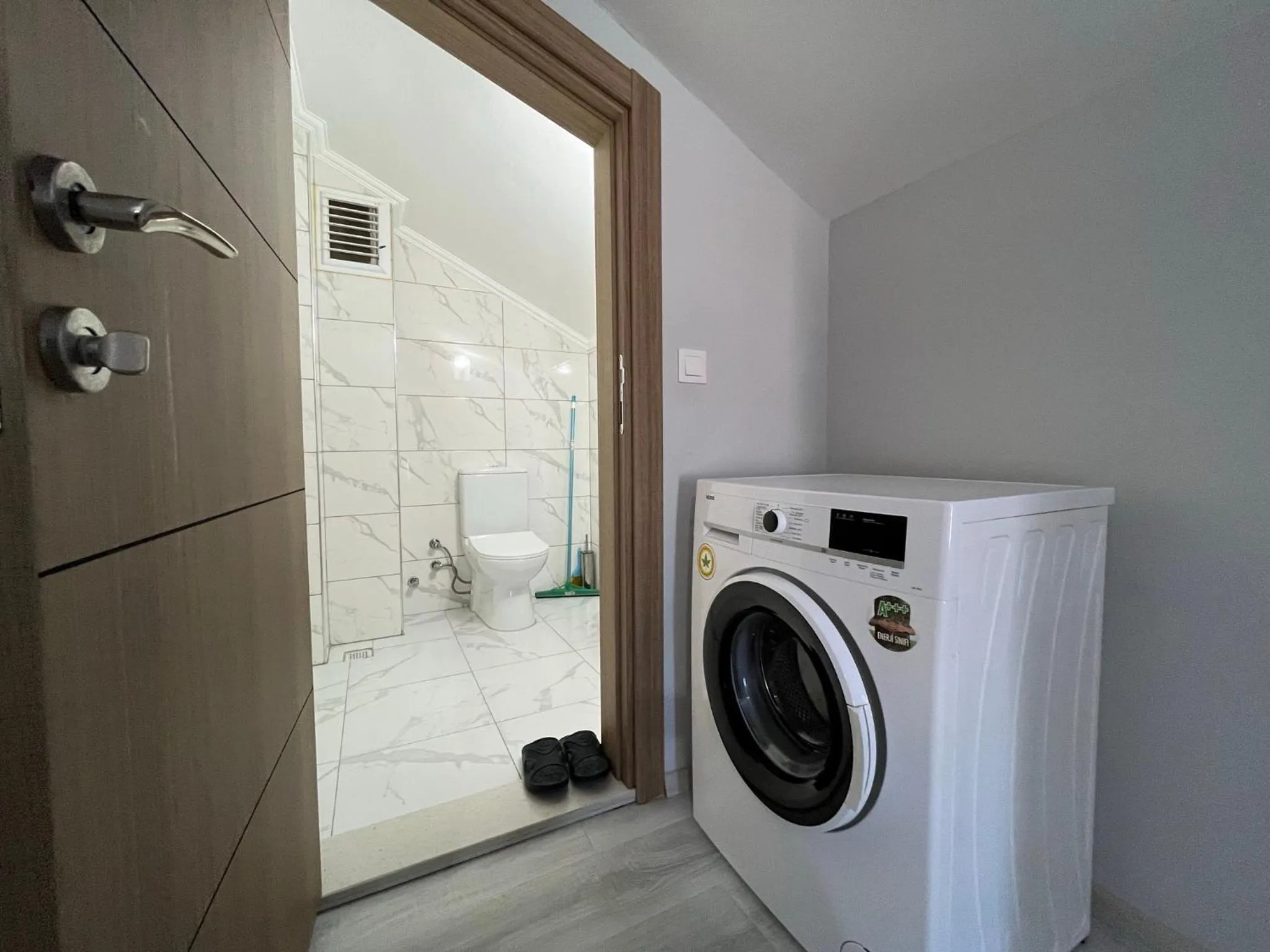 Shower in Cerrahpasa Apart Hotel