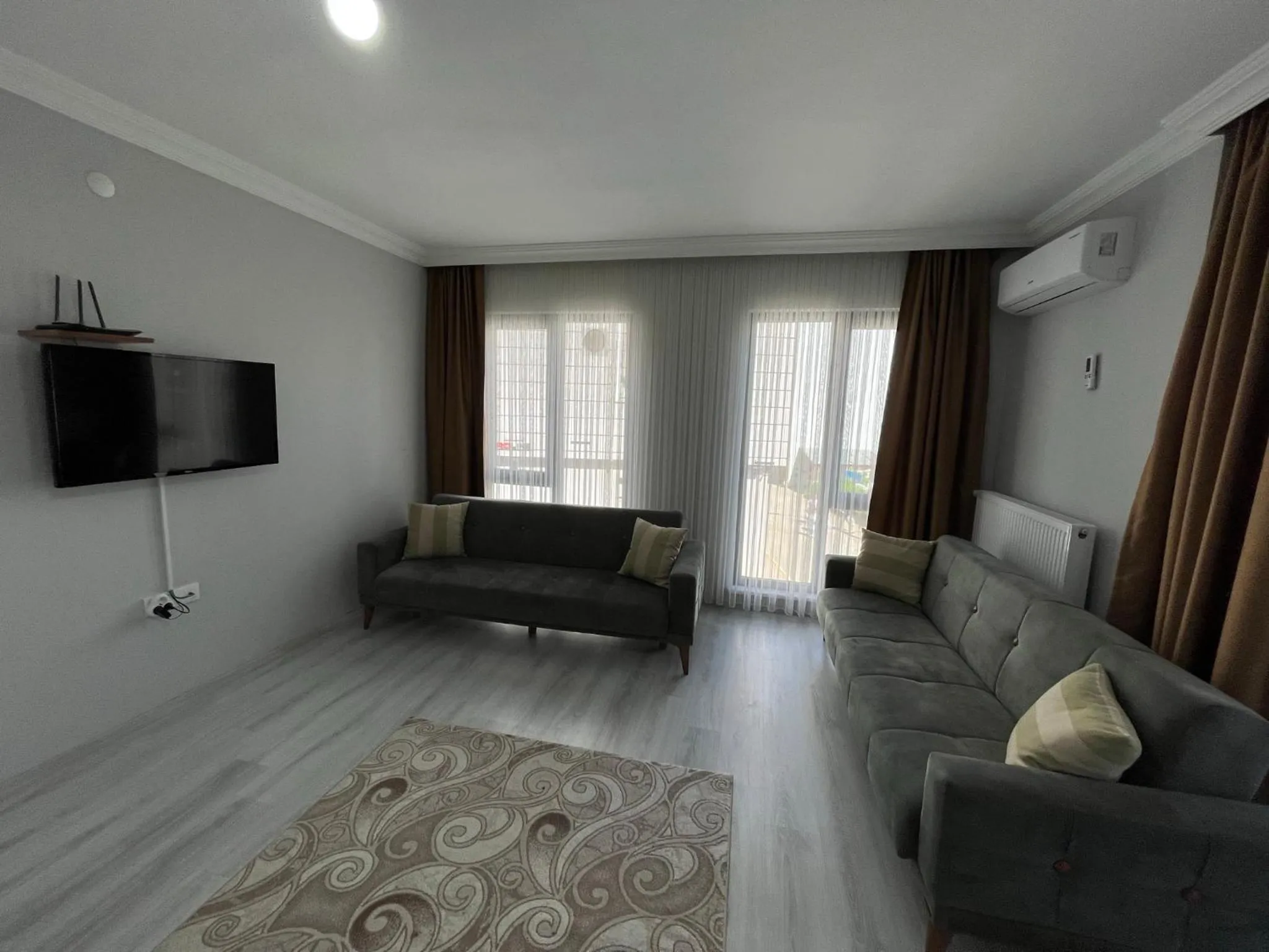 TV and multimedia in Cerrahpasa Apart Hotel