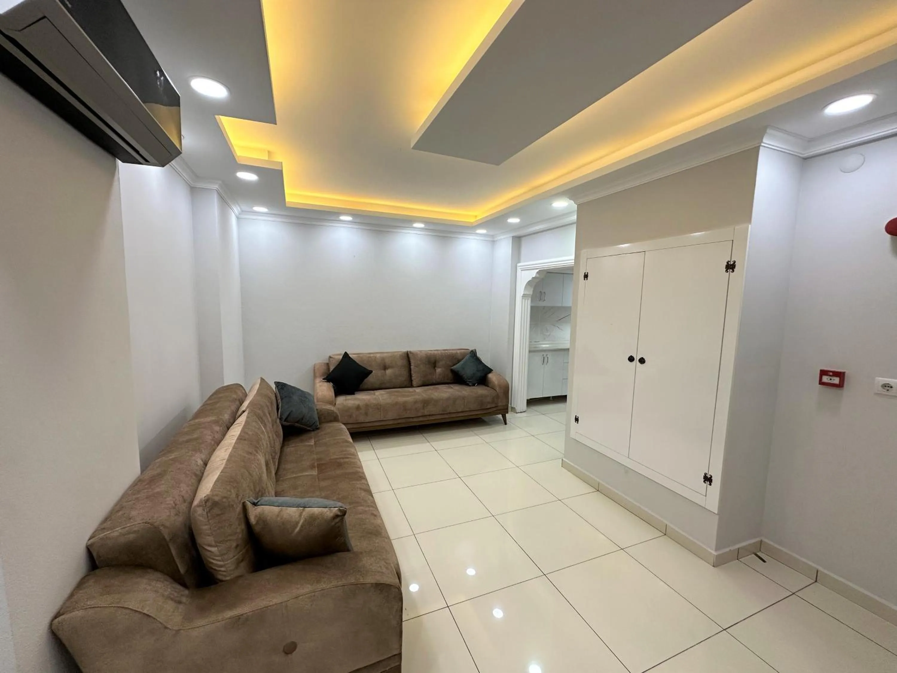 Living room in Cerrahpasa Apart Hotel