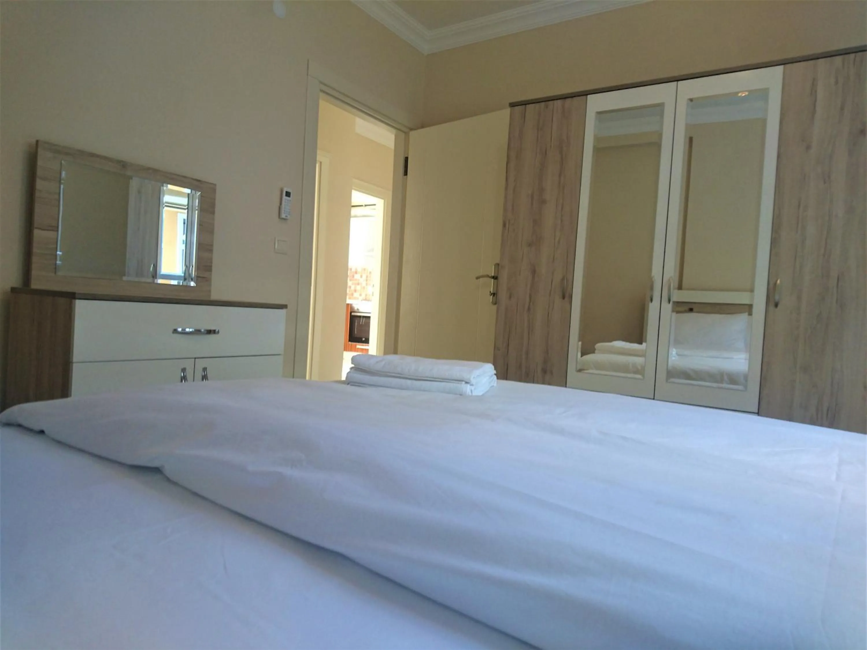 Bed in Cerrahpasa Apart Hotel