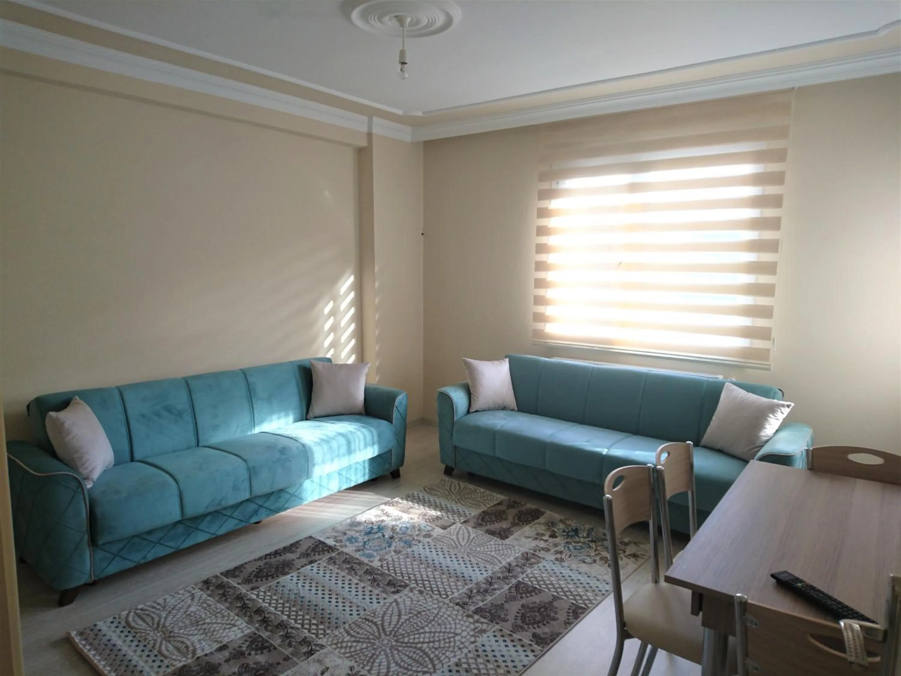 Living room in Cerrahpasa Apart Hotel