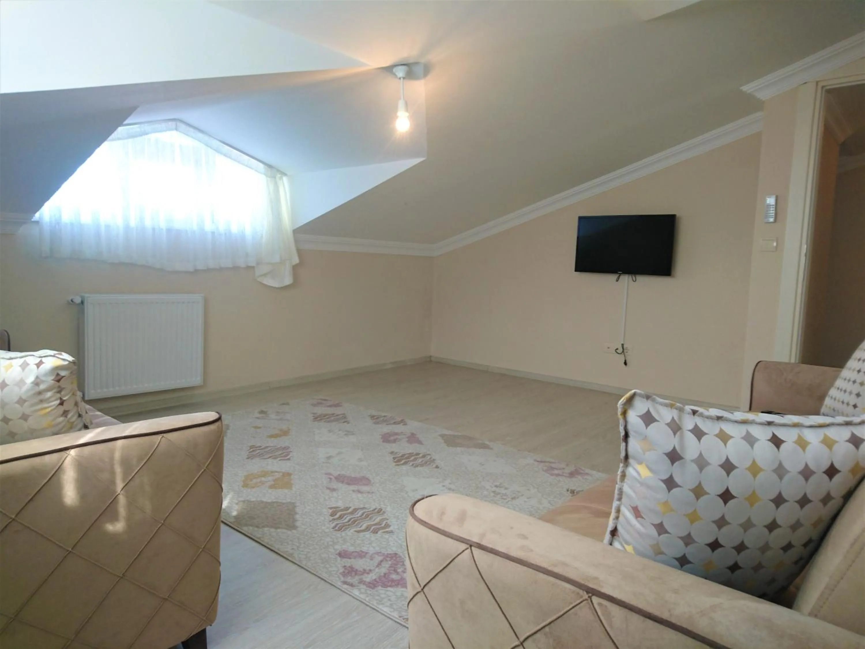 TV and multimedia in Cerrahpasa Apart Hotel