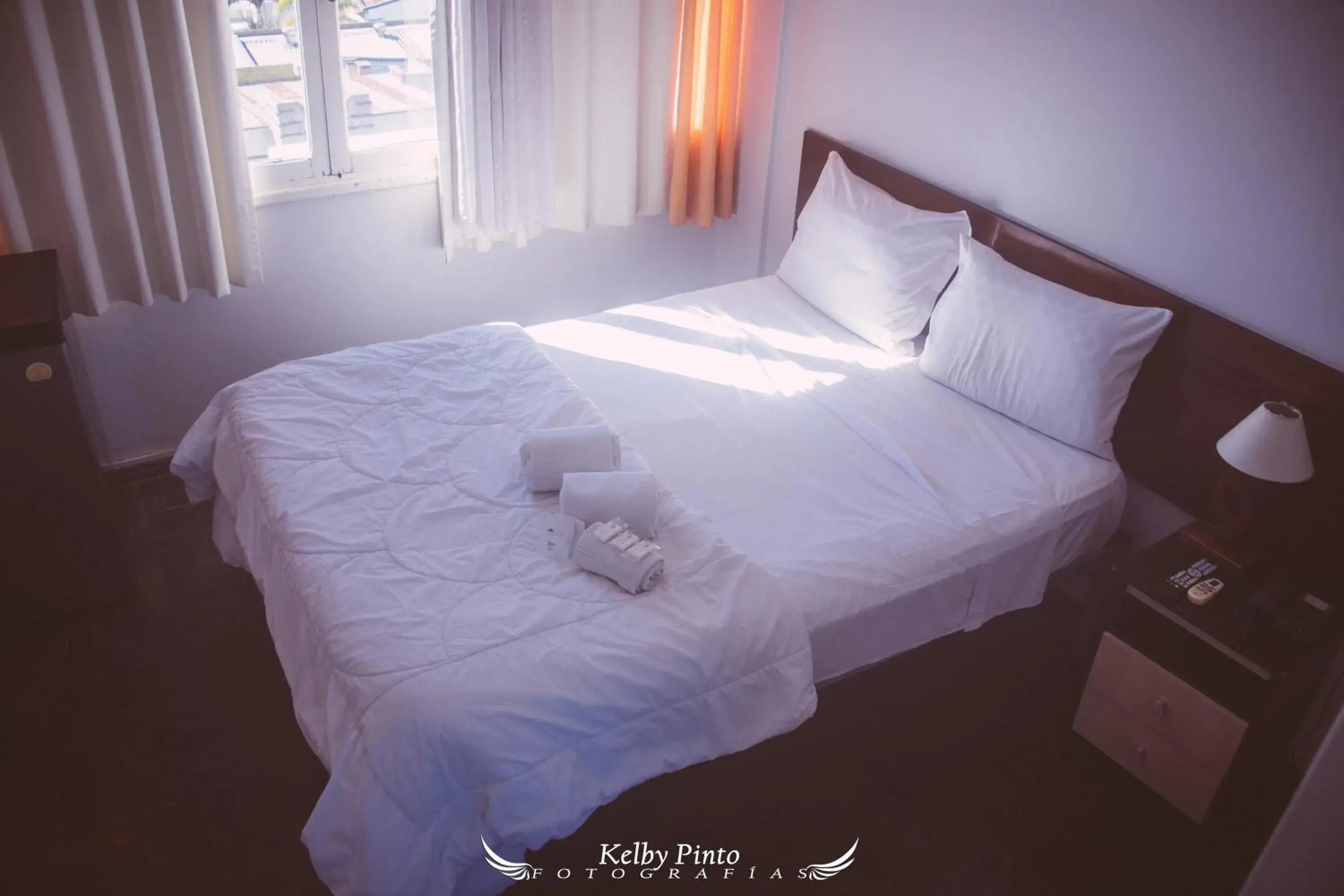 Double or Twin Room with Bathroom - single occupancy in Nuevo Hotel Double or Twin Room with Bathroom - single occupancy in Nuevo Hotel