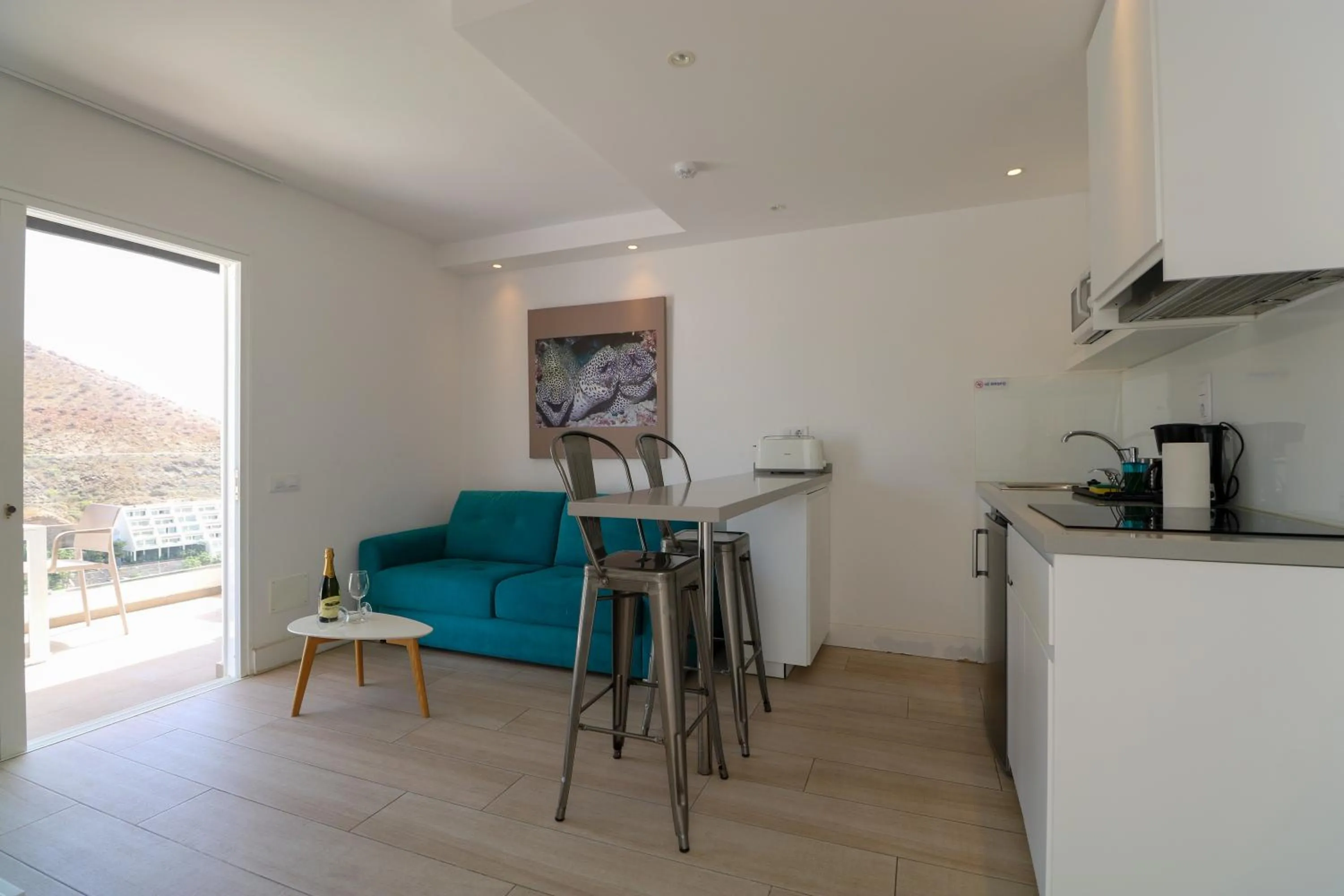 Kitchen or kitchenette in Calypso Boutique Apartments - Ceased Trading