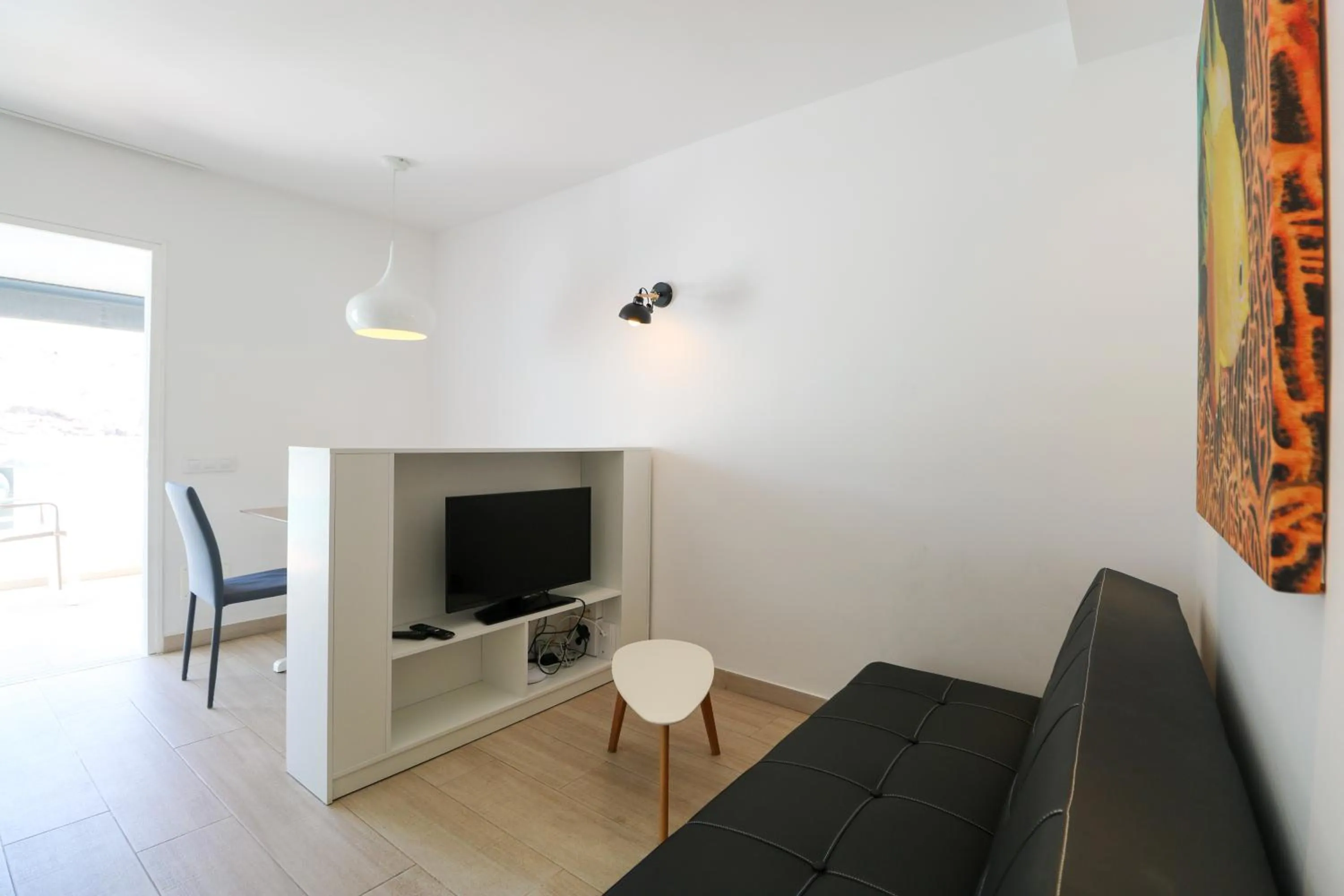 TV and multimedia in Calypso Boutique Apartments - Ceased Trading