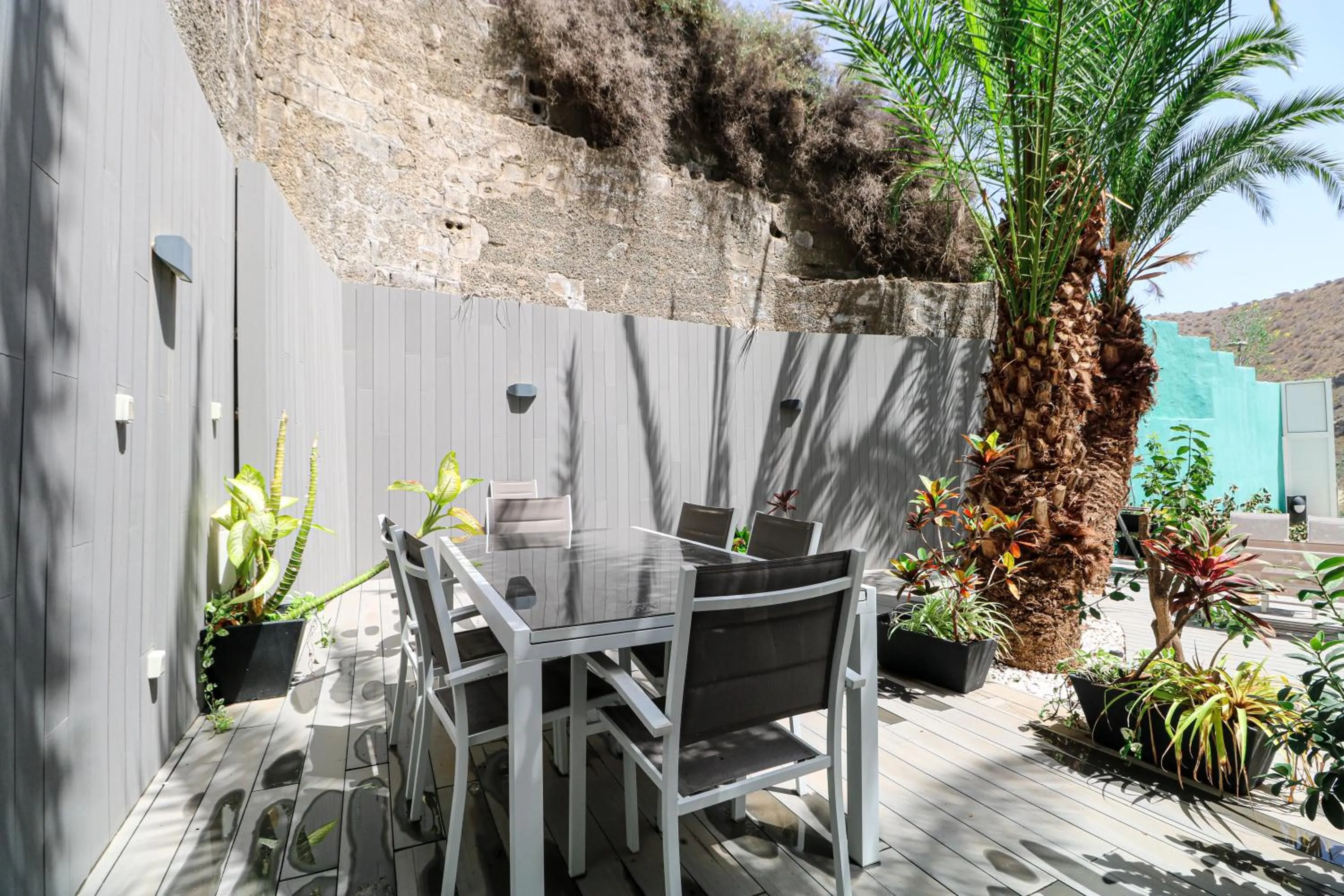 Garden in Calypso Boutique Apartments - Ceased Trading