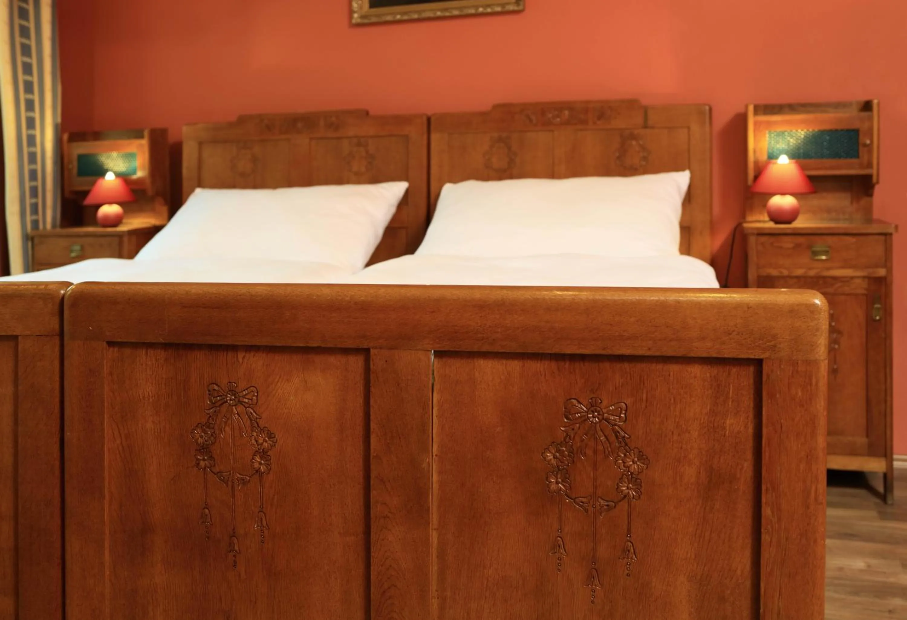 Decorative detail, Bed in Pension Teddy