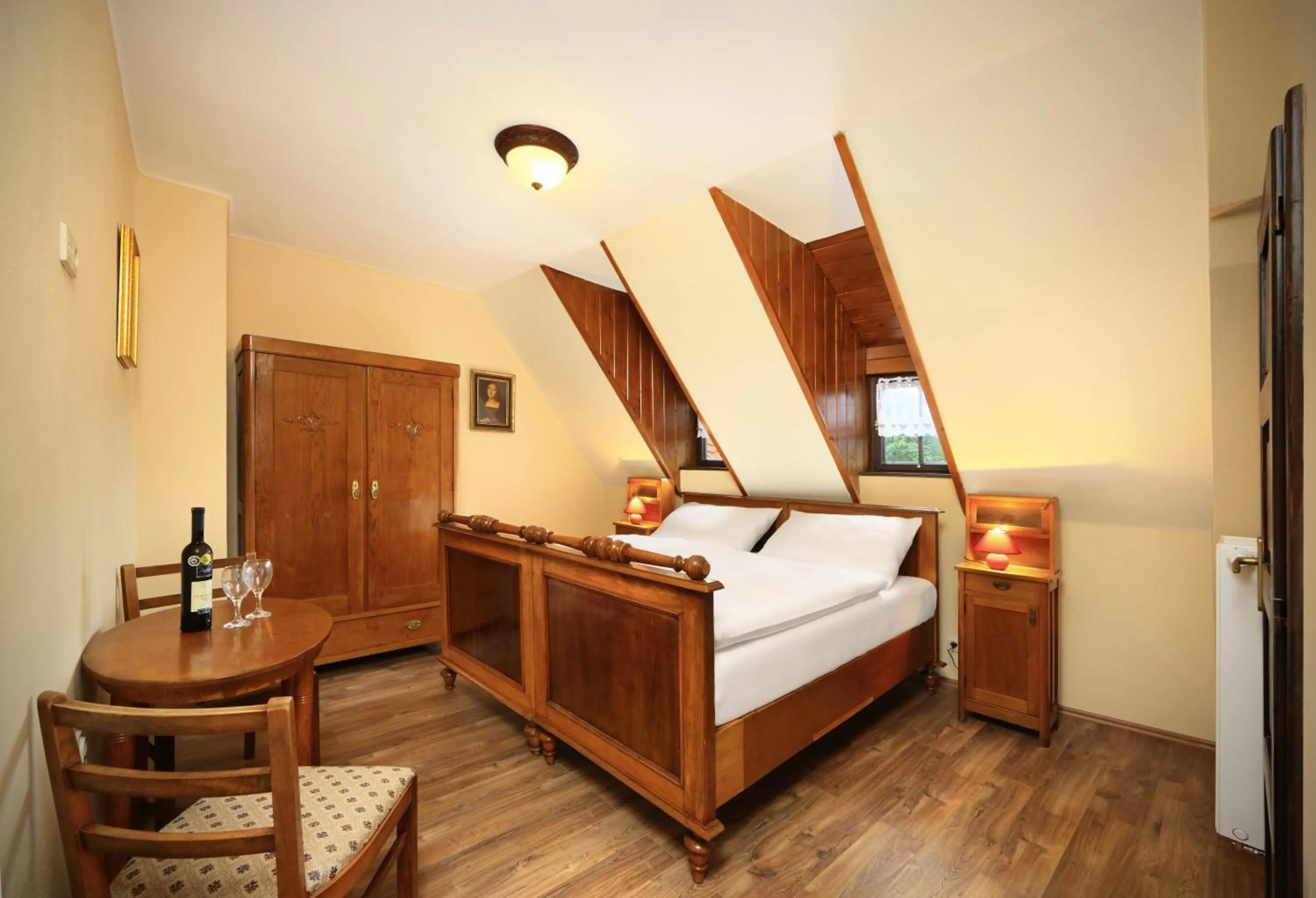 Photo of the whole room, Bed in Pension Teddy