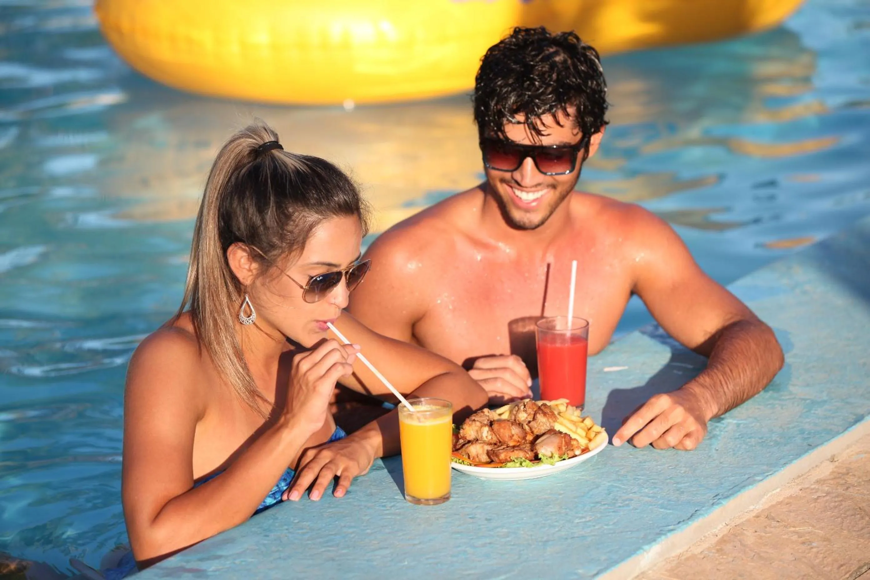 Swimming pool in Acquamarine Park Hotel